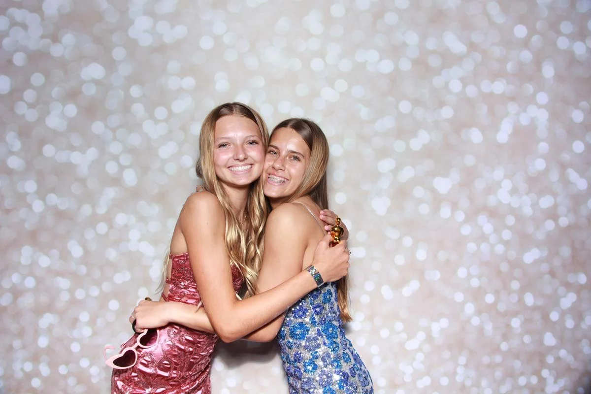 Bokeh-and-Birch-photoboothVRA-8th-Grade-Dance-232.jpg