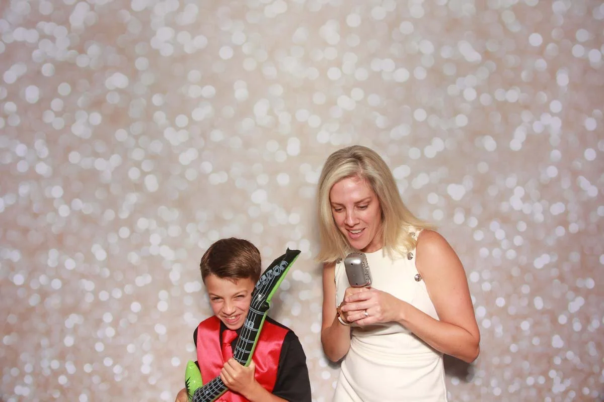 Bokeh-and-Birch-photoboothJax-Golf-Mother-Son-Dance-020.jpg