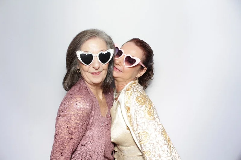 Wedding at Winterbourne Inn, Orange Park, Florida.  Wedding Photo Booth by Bokeh & Birch photobooth co. Jacksonville photo booth rentals. Wooden photo booth