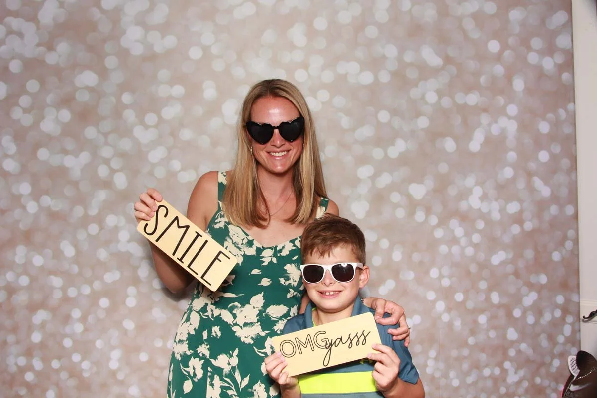 Bokeh-and-Birch-photoboothJax-Golf-Mother-Son-Dance-099.jpg
