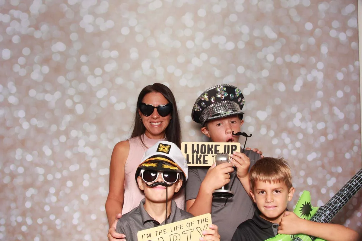 Bokeh-and-Birch-photoboothJax-Golf-Mother-Son-Dance-042.jpg