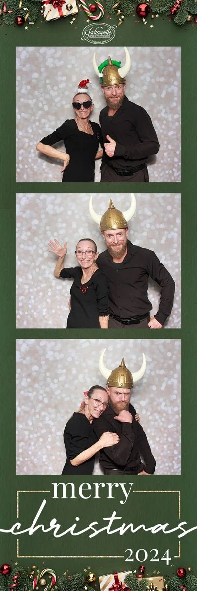 Bokeh-and-Birch-photoboothjax-golf-employee-party-122.jpg