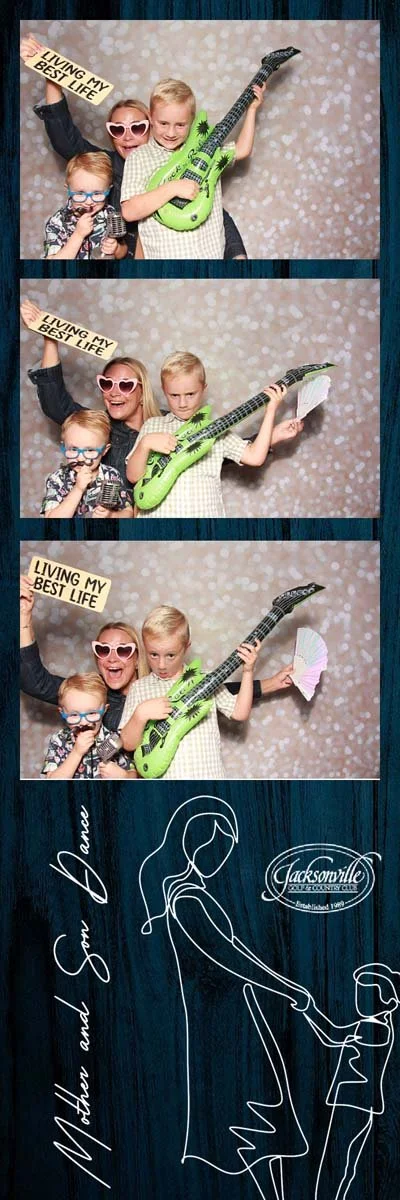 Bokeh-and-Birch-photoboothJax-Golf-Mother-Son-Dance-129.jpg