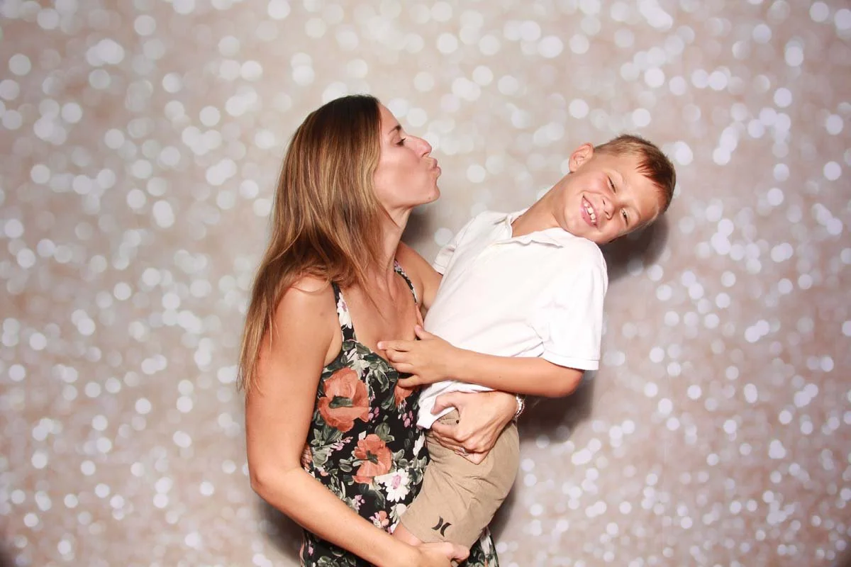Bokeh-and-Birch-photoboothJax-Golf-Mother-Son-Dance-205.jpg