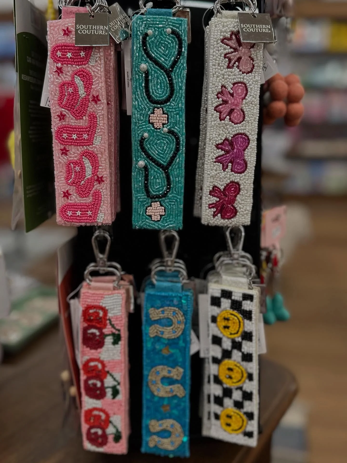 Take a look at these new keychains we just got in! 
Beaded, Blingy and Great Quality. What a cute gift for someone else or yourself! 😉😉
