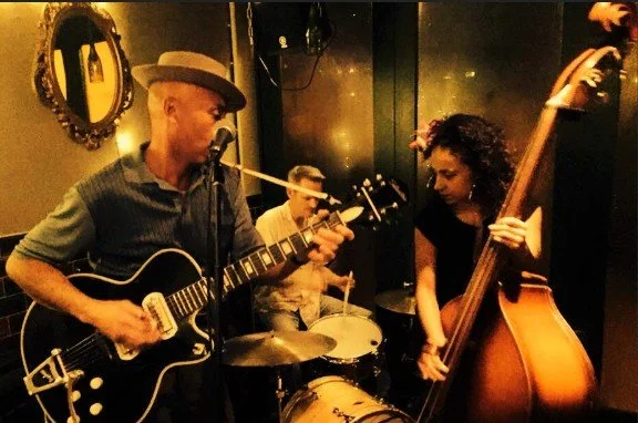 Dexter Shaw and The Wolftones