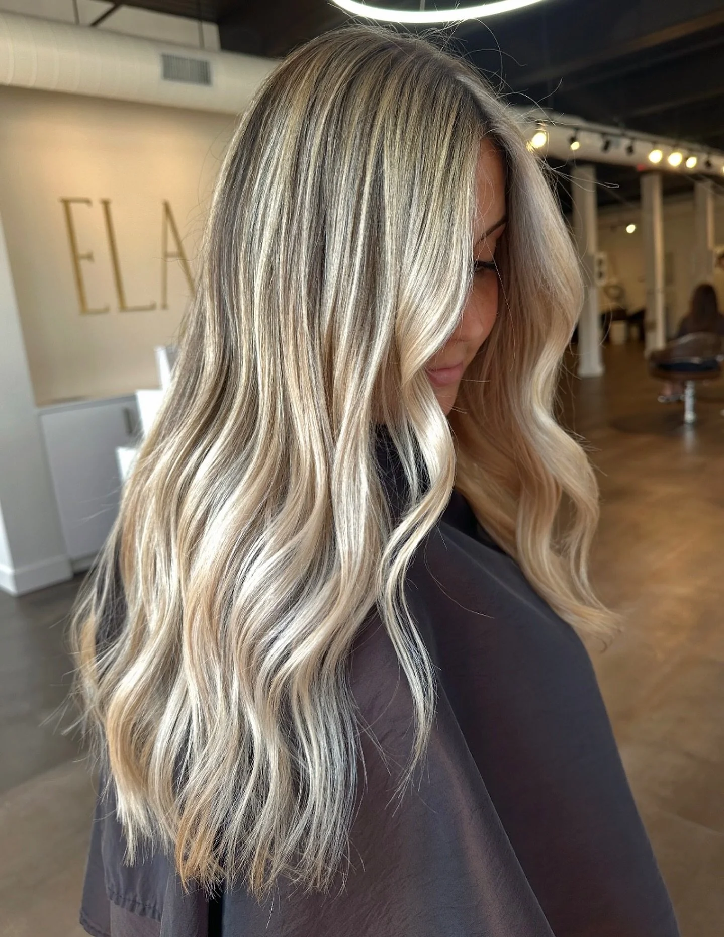 Beautiful elevated dimension by @paintedbeaute ✨

Follow her for more of her amazing work and for booking information 🤍

Southington, CT Hairstylist