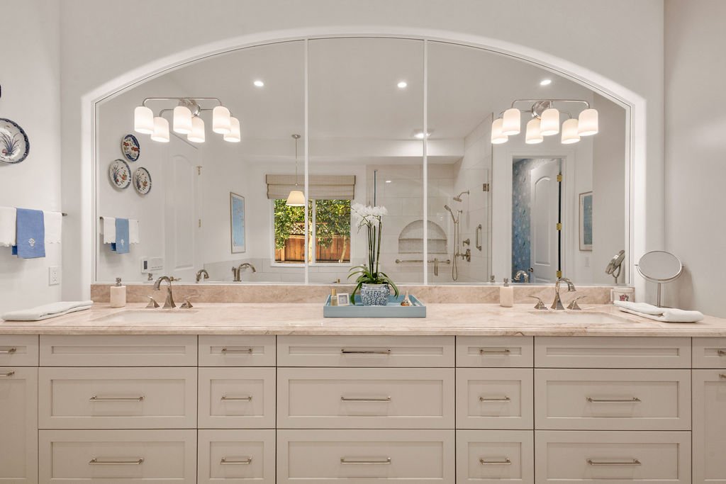 HumanityDesignWorks-David-KitchenandBathroomPhotoshoot-DigitalTwinners-01.jpg