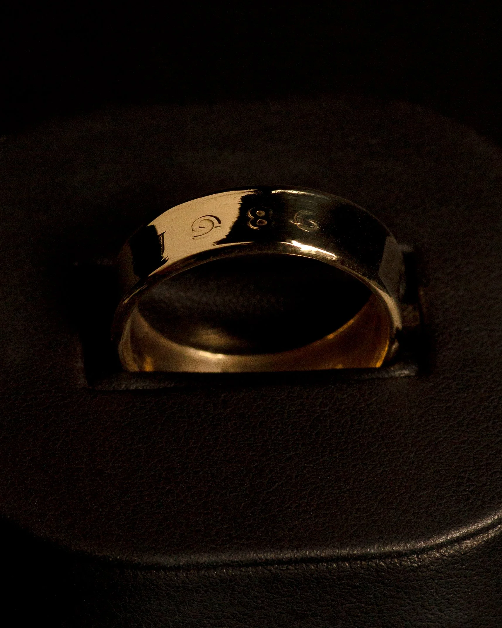 1996 - 20p coin ring - Yearmark.jpg
