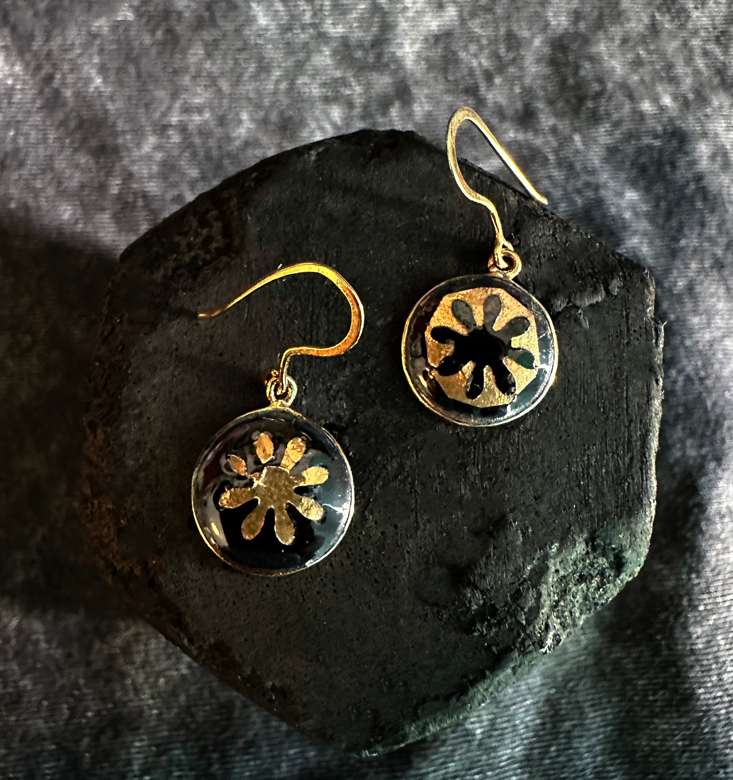 https://i.etsystatic.com/15884662/r/il/a7121e/5921538760/il_fullxfull.5921538760_m3lk.jpg