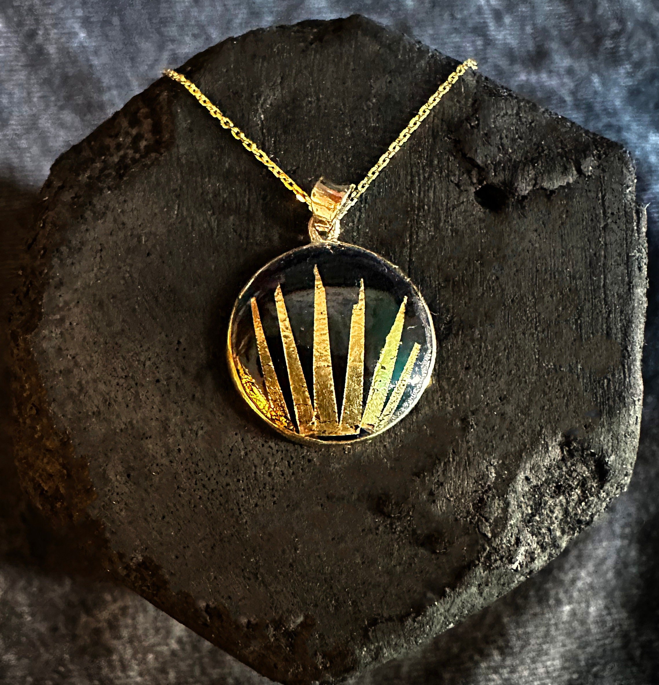 https://i.etsystatic.com/15884662/r/il/20b4d0/5921498648/il_fullxfull.5921498648_a2ie.jpg