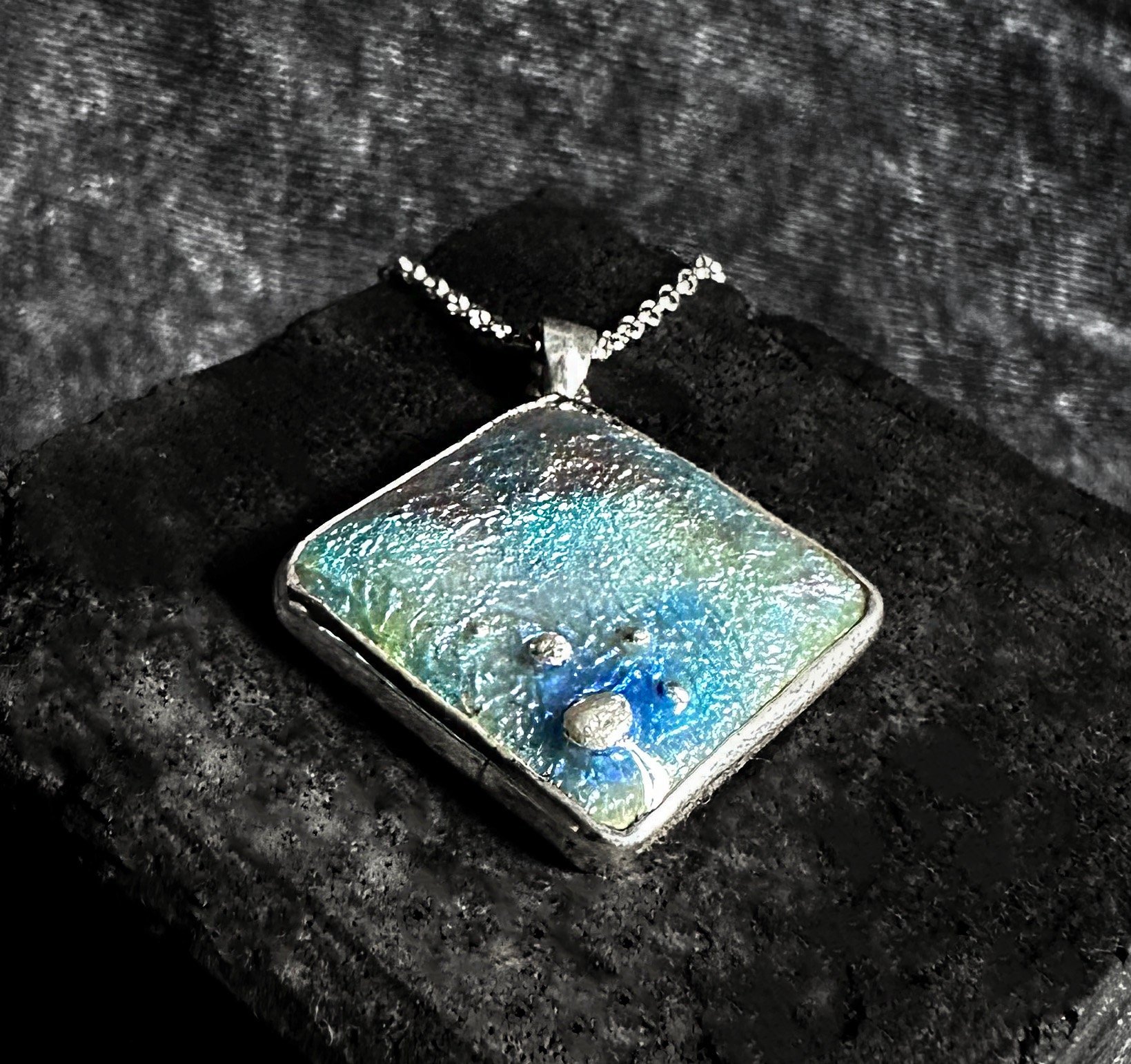 https://i.etsystatic.com/15884662/r/il/9b1628/5918891100/il_fullxfull.5918891100_rne3.jpg