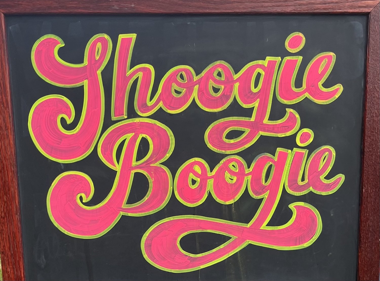 Shoogie Boogie DJs