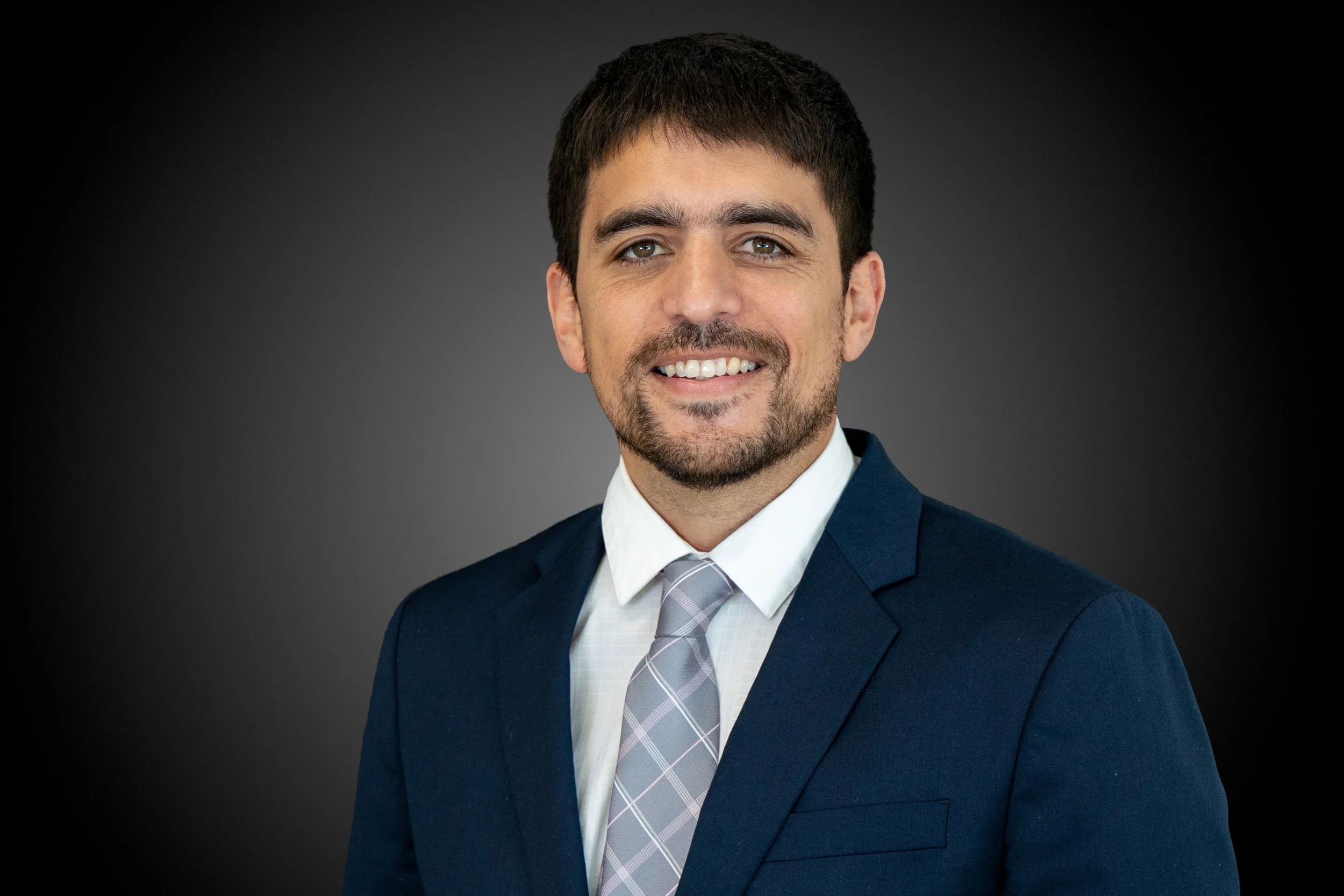 Professional realtor headshot Bradenton FL – luxury real estate branding photography Manatee County