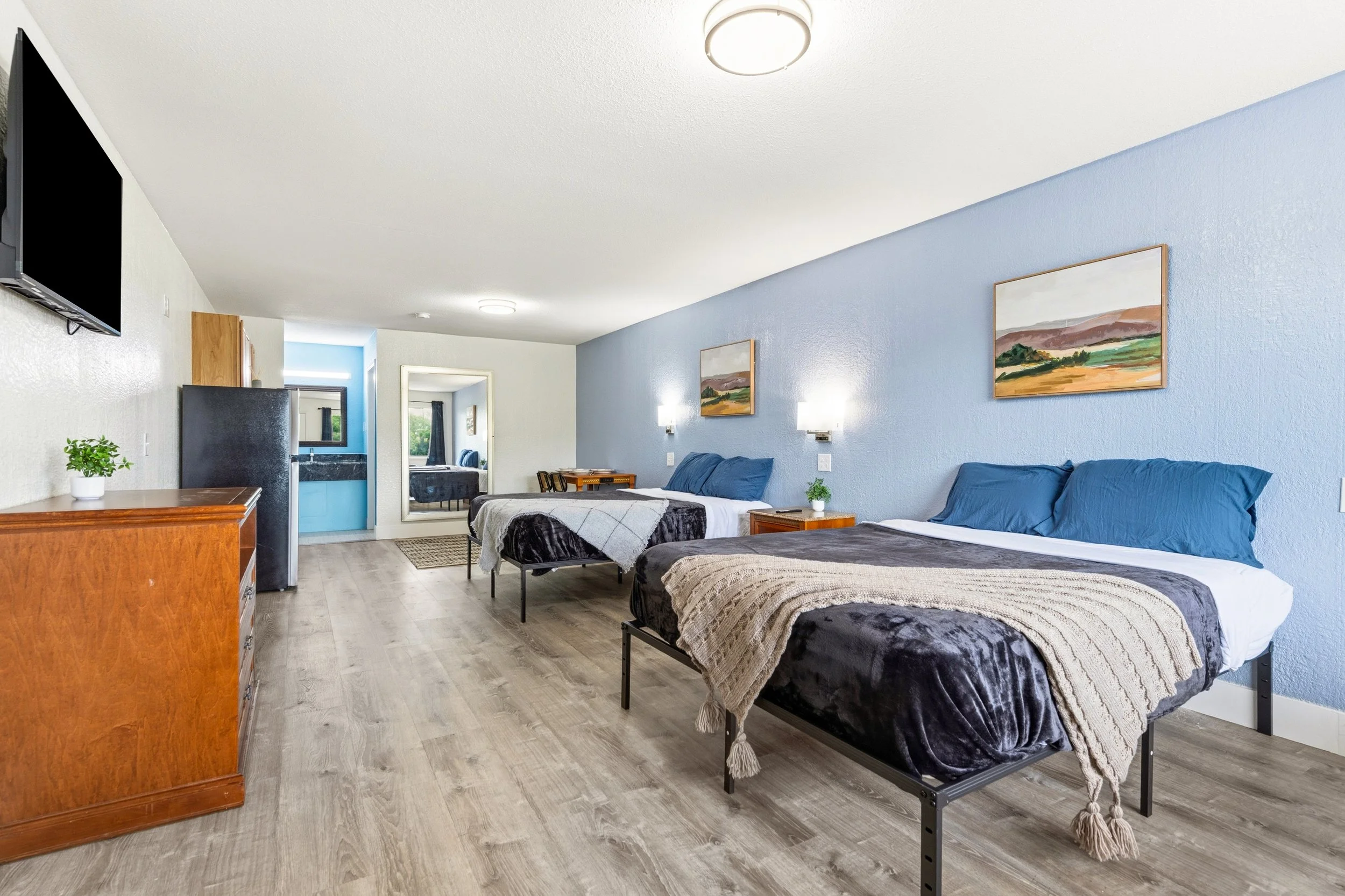 Royal Inn Extended Stay, Weekly and Monthly Rentals, Cheap Apartments, Pet Friendly, Wifi & TV, Abilene Texas Apartments
