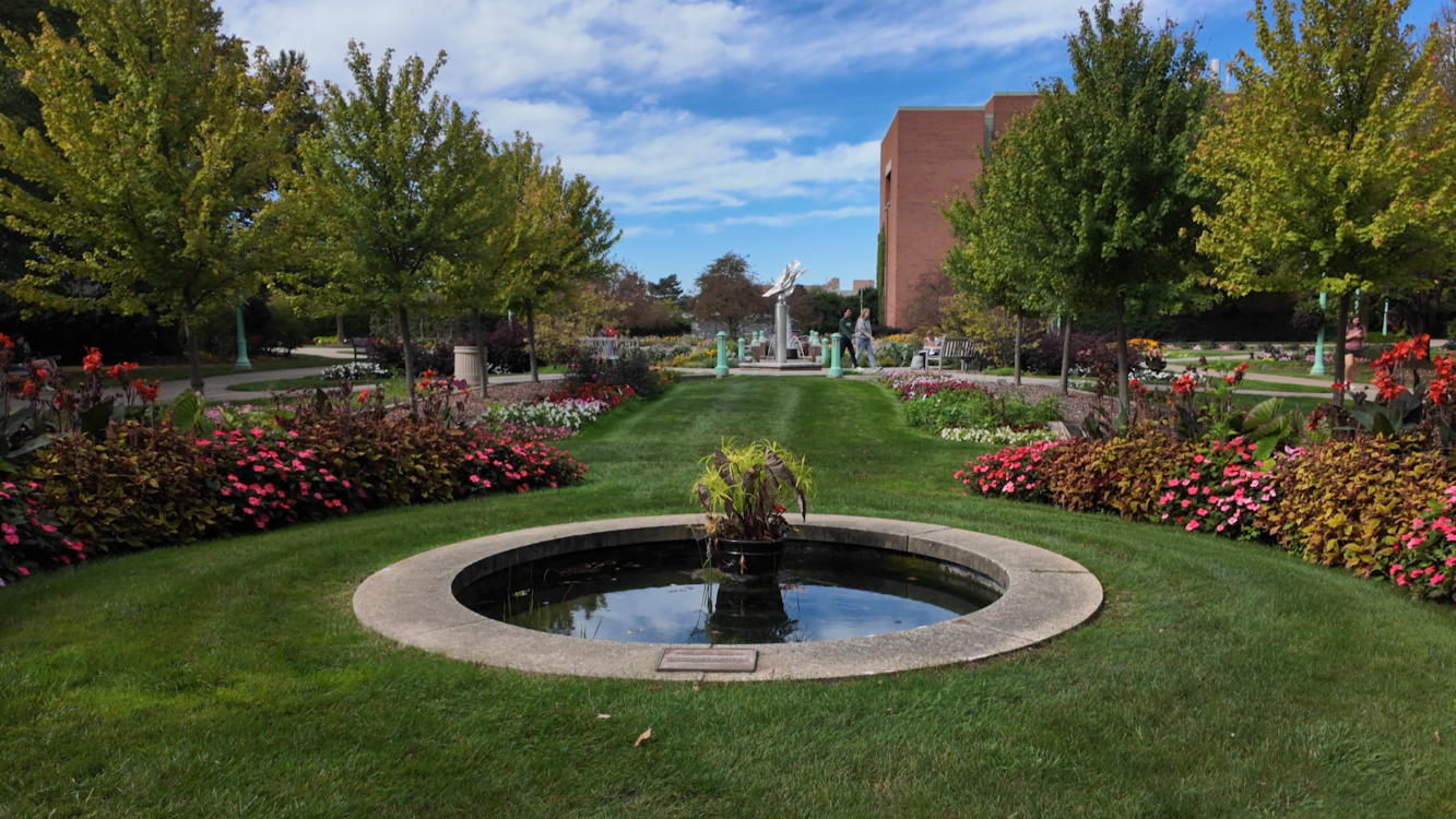 Exploring Gorgeous Michigan State Horticulture Gardens! (2024)