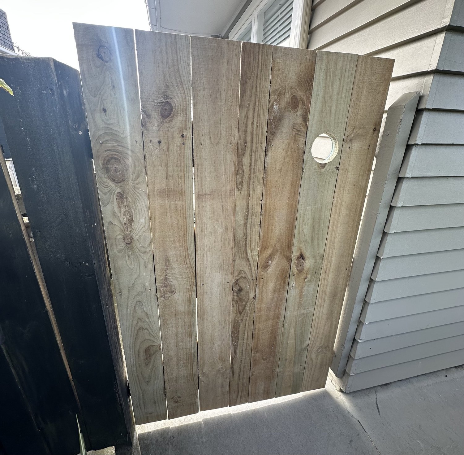 Completed custom timber garden gate with latch installed in Shelly Park by Handyman Botany