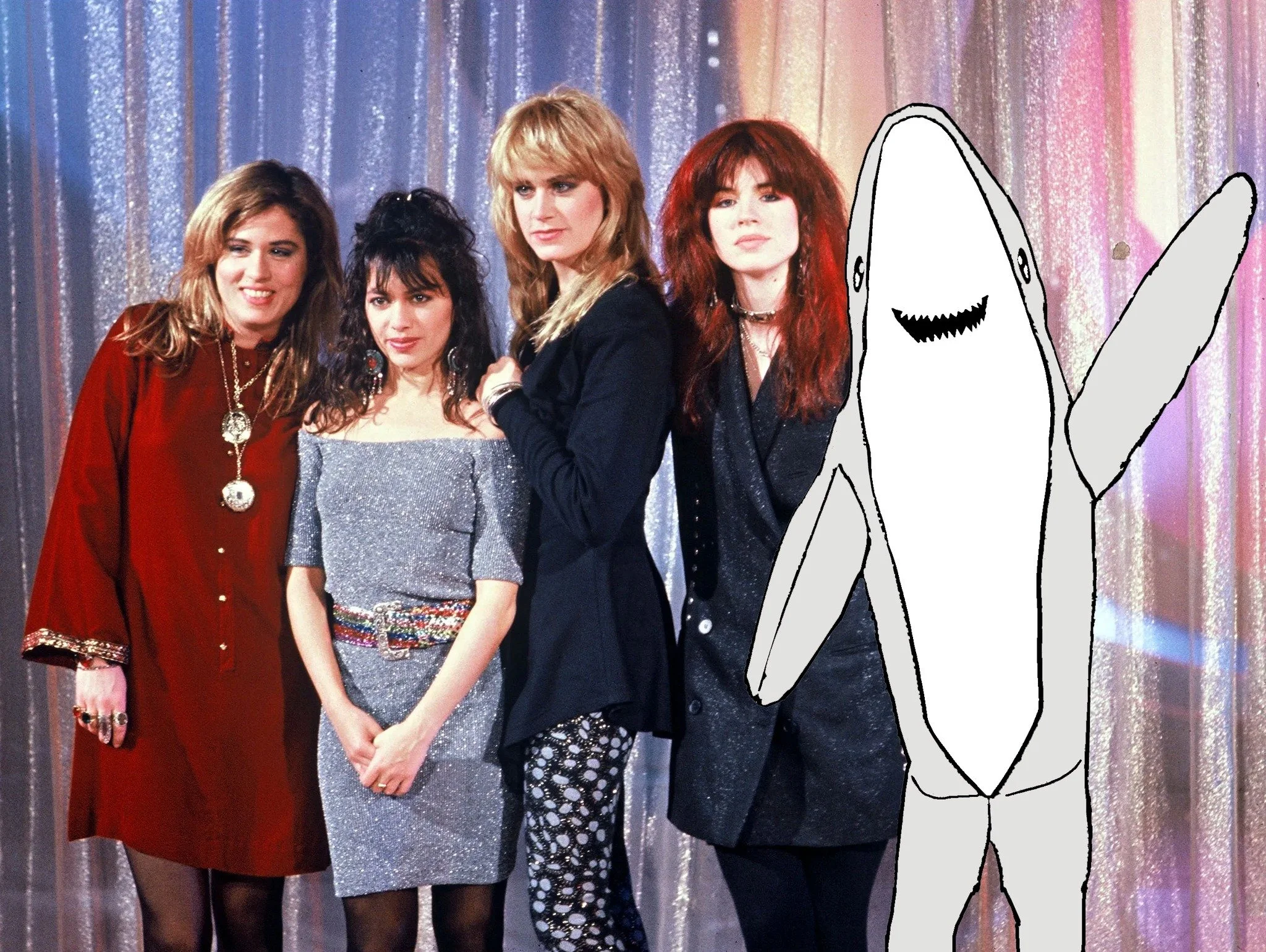 I may be showing my age but today feels like it's just another Manic Monday. 🦈🩵🎶🎵🎤

#aardvarktheshark #kidsbook #thebangles