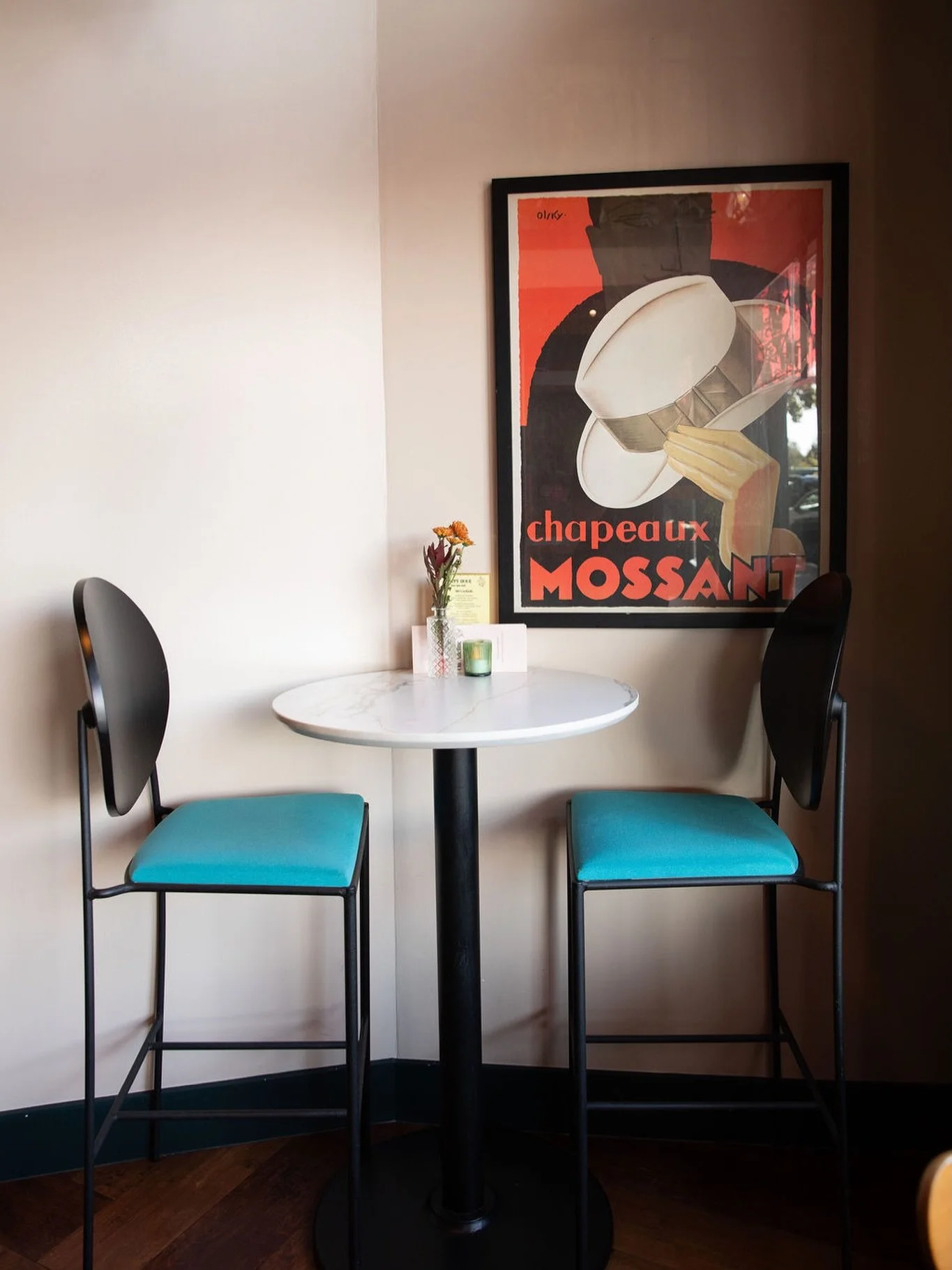 Valentine&rsquo;s Day is coming up! We&rsquo;ve got plenty of cute tables for the lovers. Don&rsquo;t wait till the last minute to make your reservation ✨