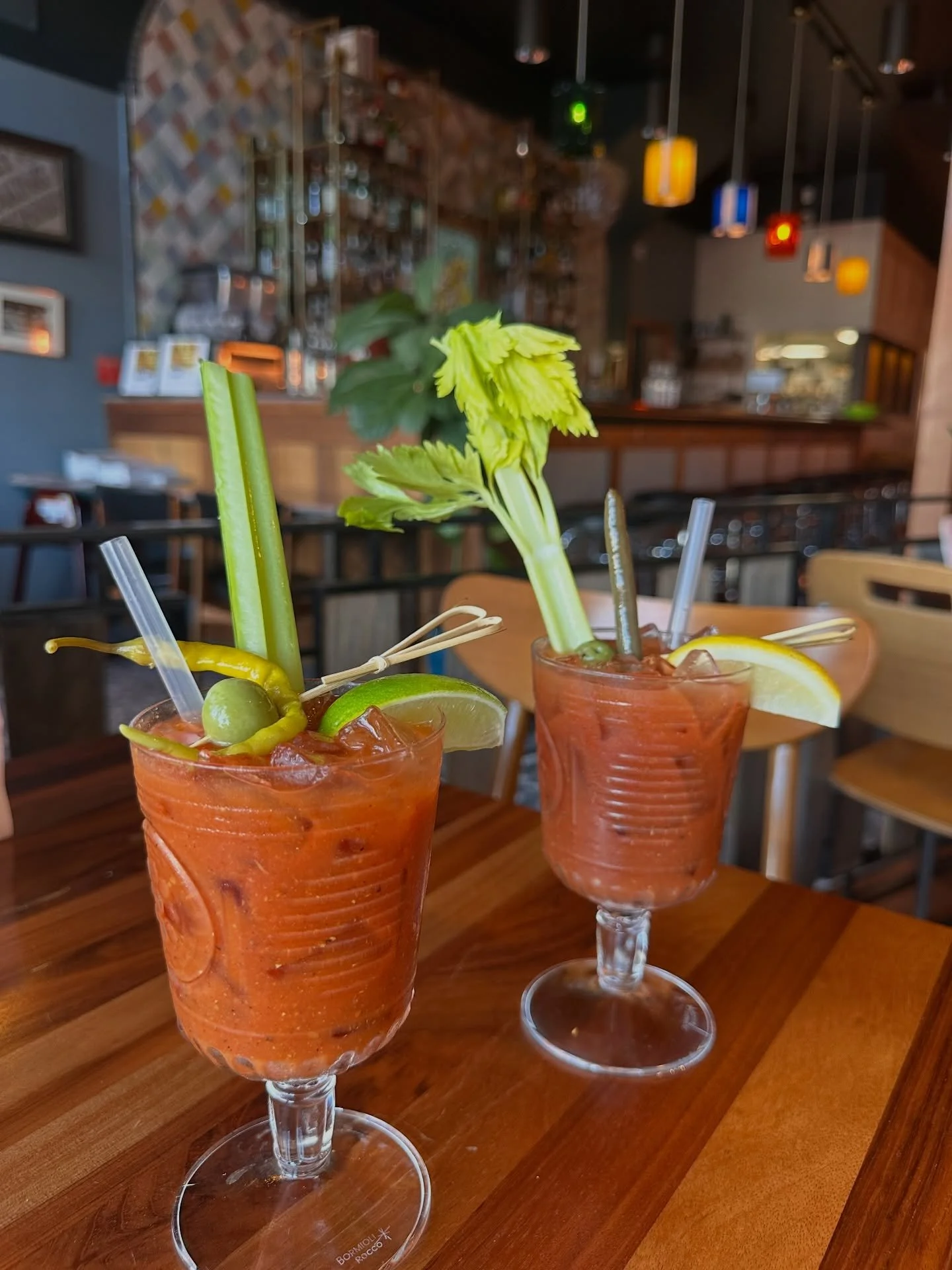 Bloody Marys are not just for breakfast, they are an all day treat 😋 and we have them back on the menu because we missed them so much after brunch. (They are also on happy hour for $10) Take your pick of vodka, gin, aquavit, tequila or mezcal. 🍅
