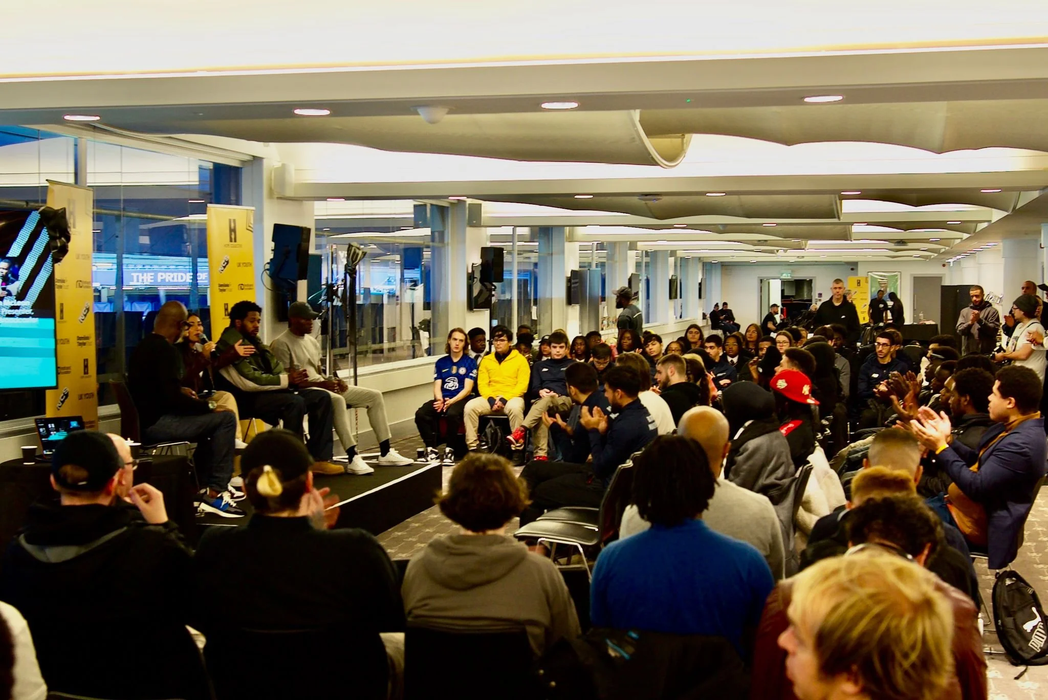 WATCH: Hope Hack Stamford Bridge