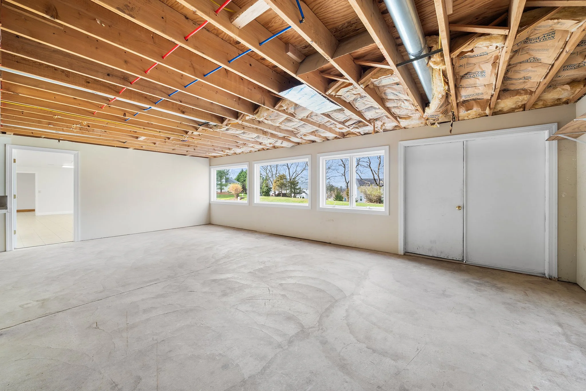 133 Level Rd. - Flex Space with Storage