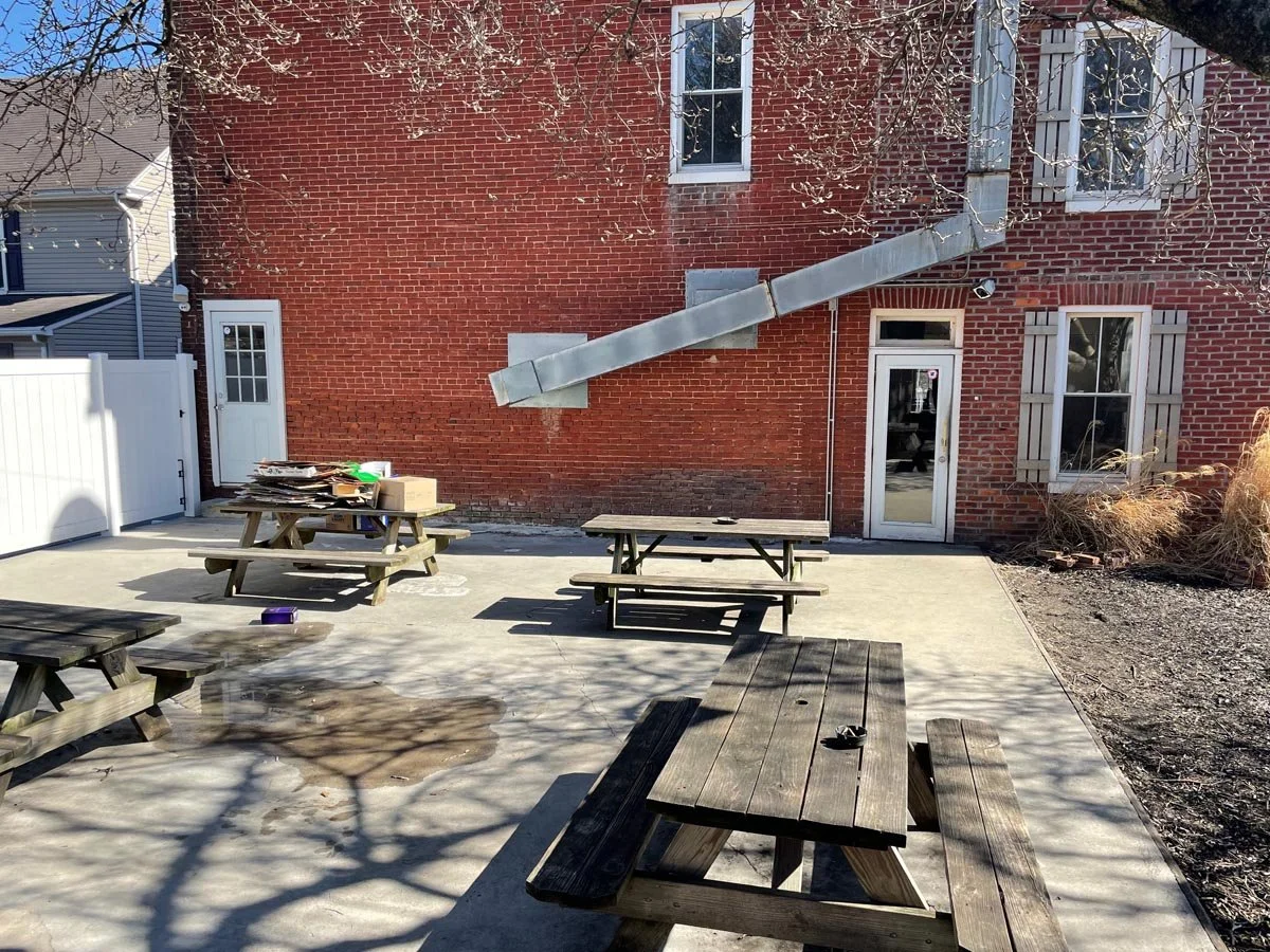 BuildingPhoto (2).jpg