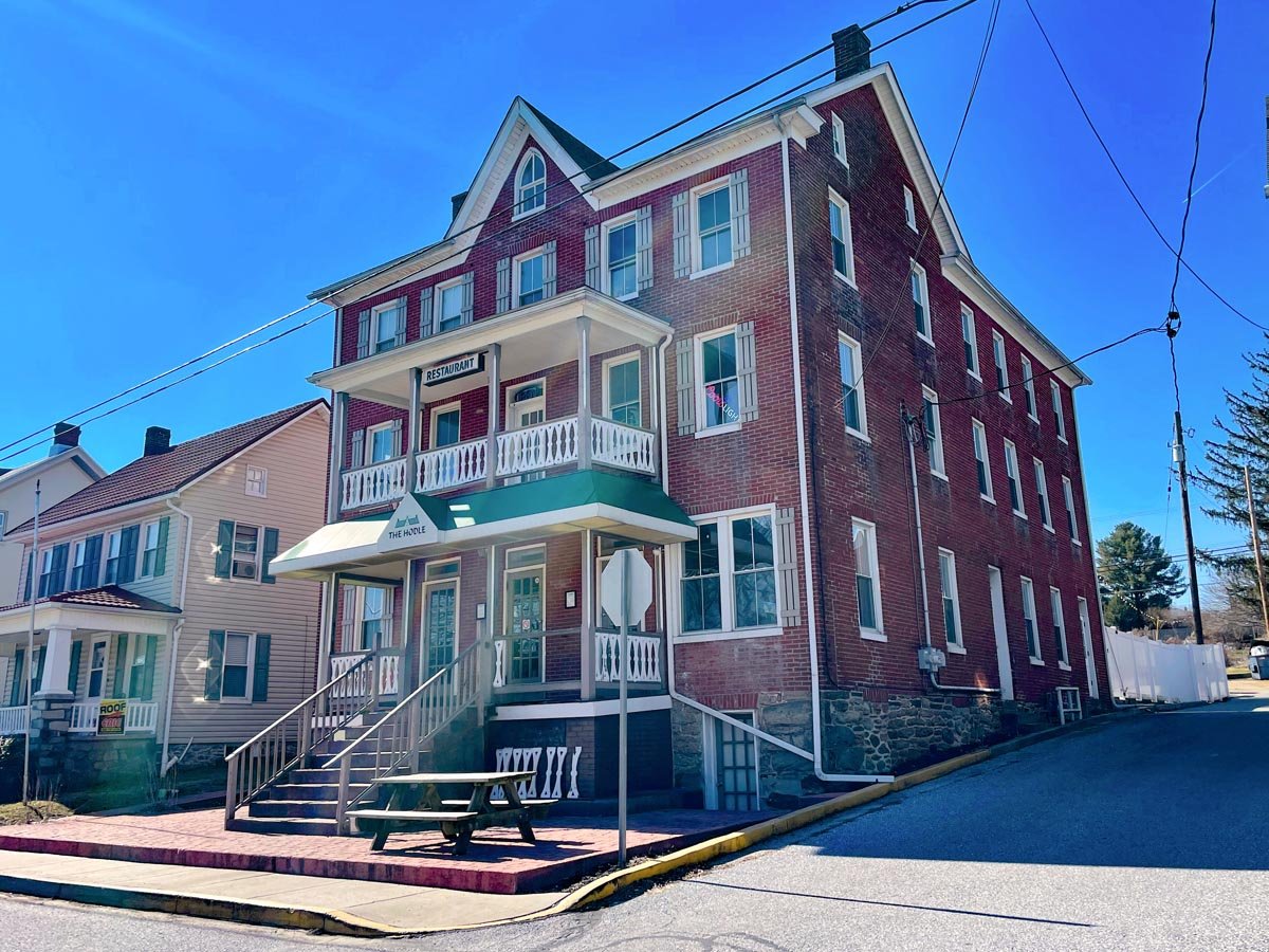 BuildingPhoto (1).jpg