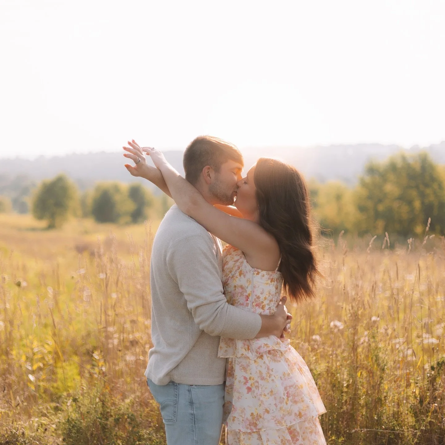Some love stories feel like they were written in a field and lit by the sunset &mdash; this would be one of them. 

#vmcreative #engagementsession #clevelandengagement #columbusengagement #engagementphotos #ohioweddingphotographer #clevelandphotograp