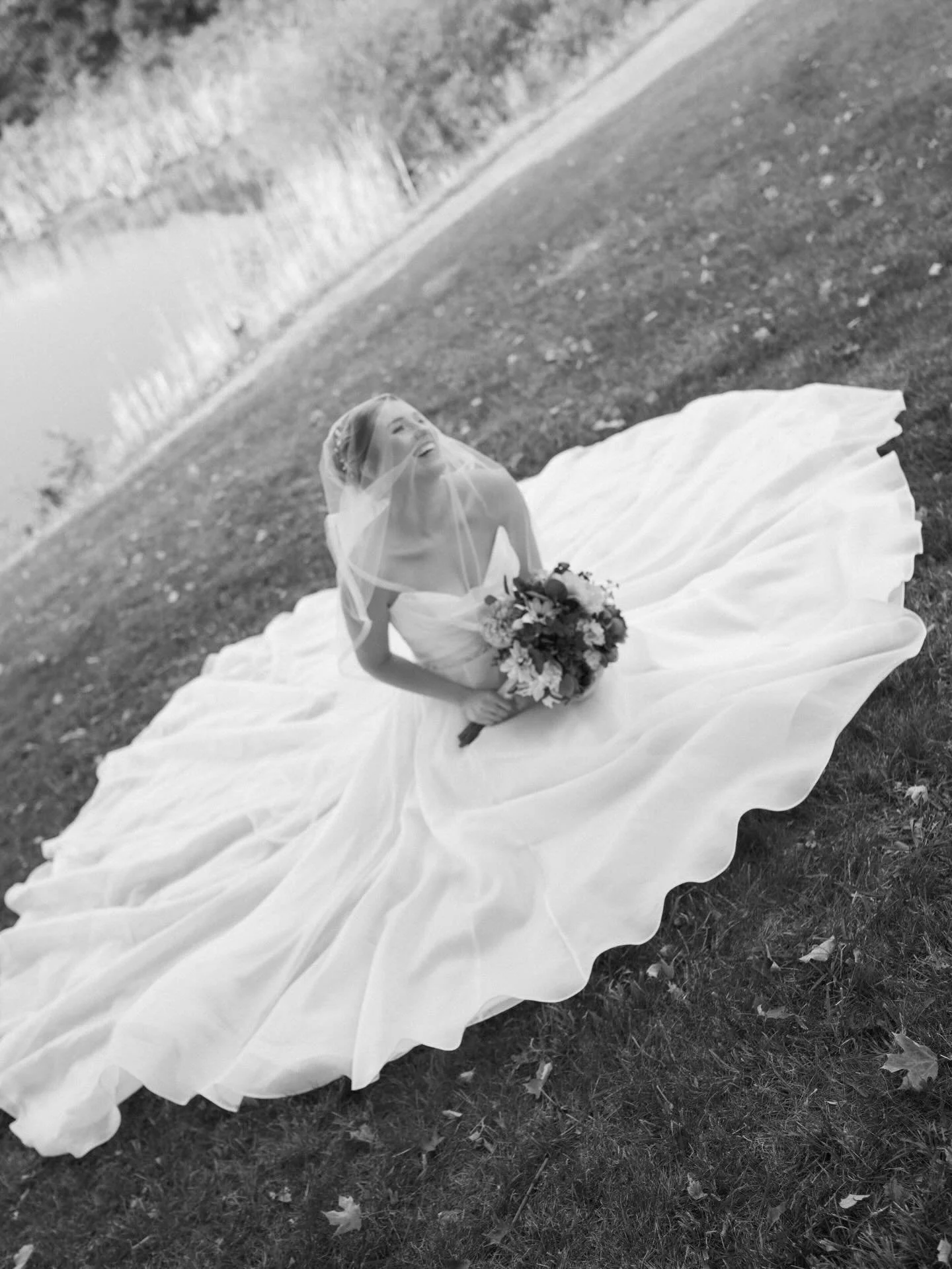 Please give me old family photos to recreate💛 I&rsquo;m a sucker for nostalgia and sentimental photos 💐