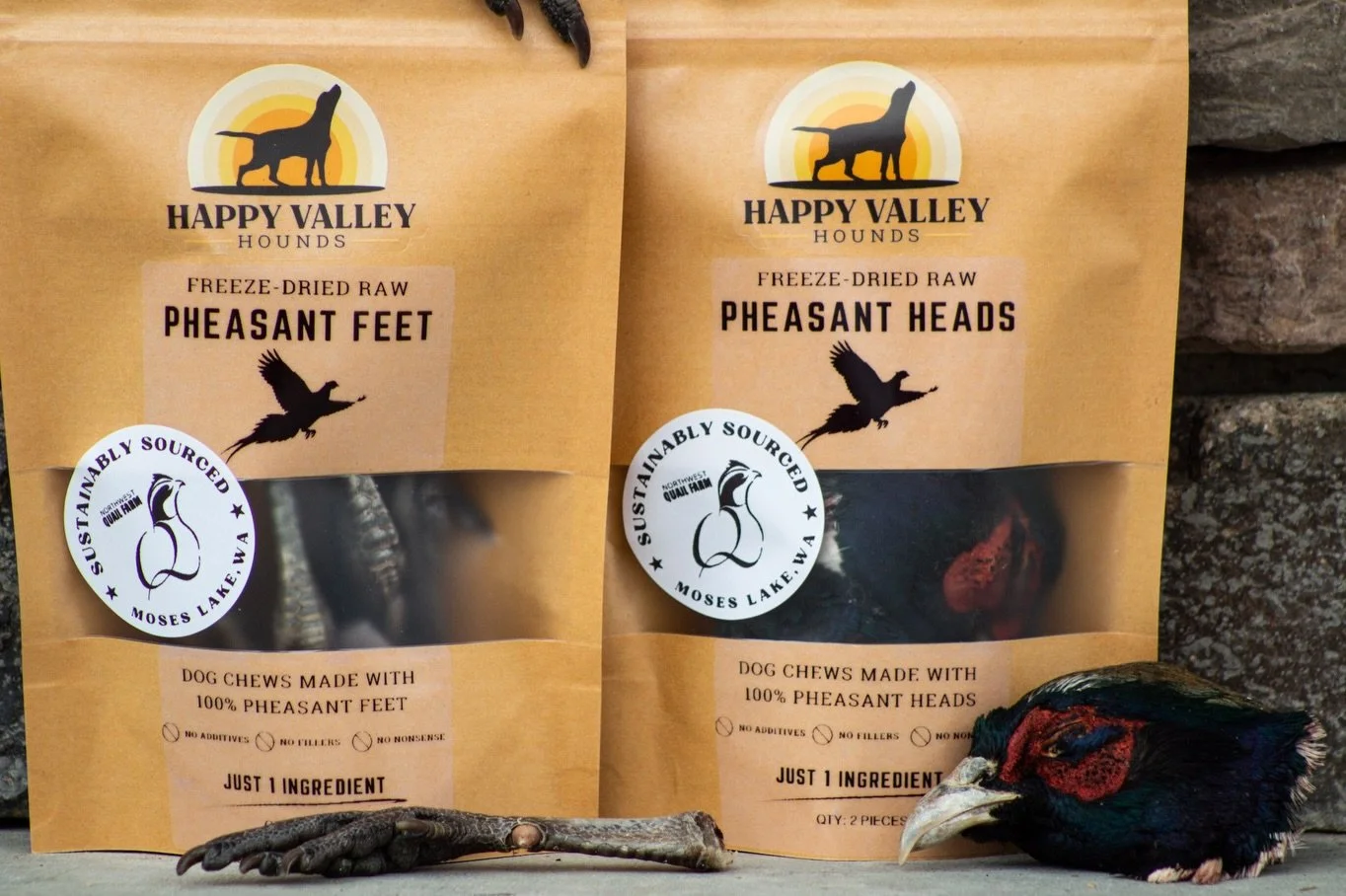 Can we take a moment for our new pheasant snax? 😍 

Our freeze dried pheasant heads and pheasant feet are sourced from the Pacific Northwest and freeze dried raw to preserve the natural nutrients

Pheasant is a lean, novel protein that&rsquo;s great