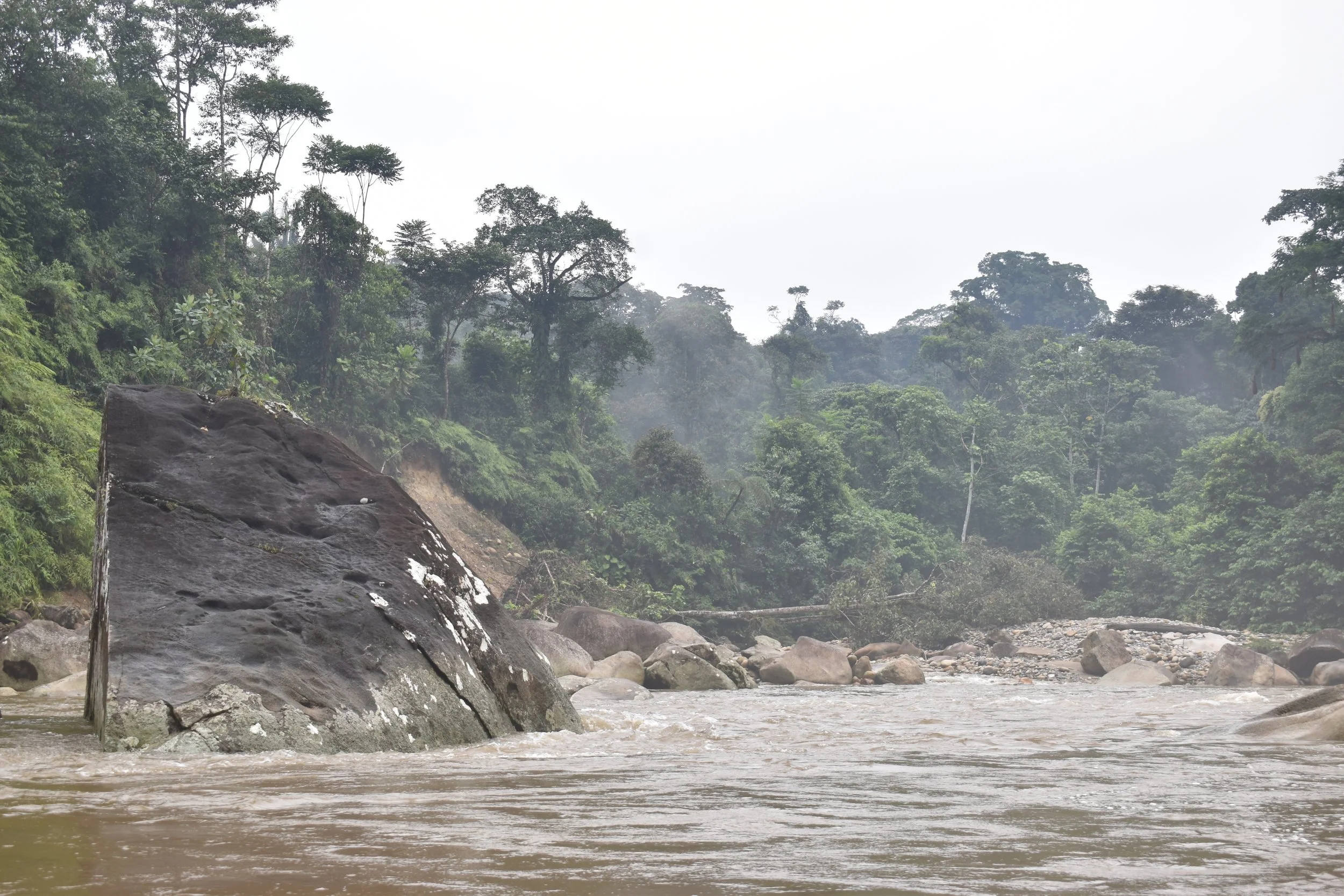 Rayu Paki era un conocido Shaman, que según la leyenda tenia el poder del rayo.