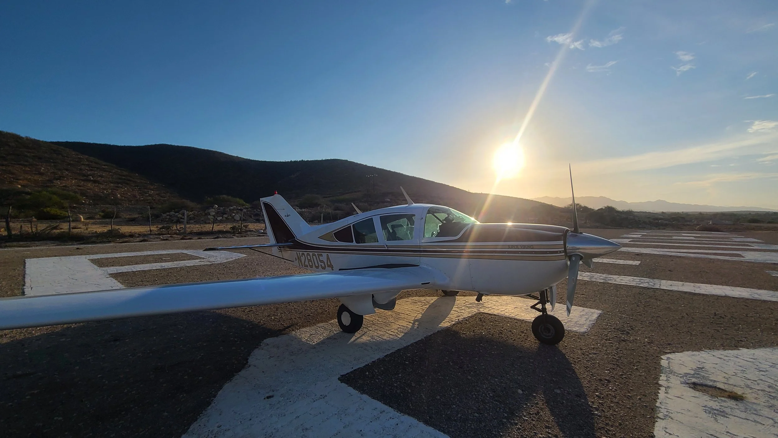 Bellanca 17-30A Super Viking - N28054