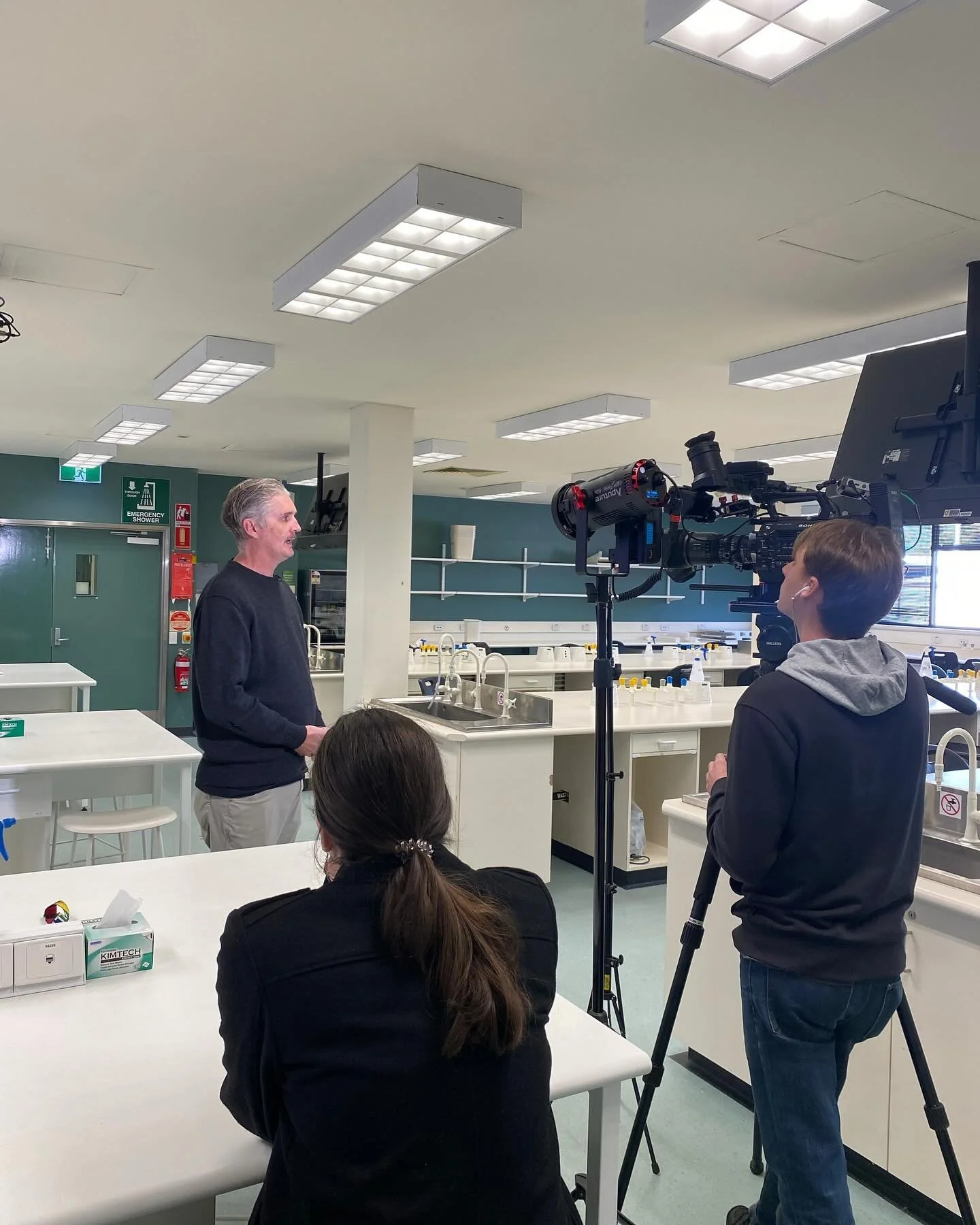 I hate doing this stuff but it&rsquo;s for a good cause. Stay tuned next week for more. Thanks @parkeerin and @abcnews_au #forensics #coldcase #news #faceforradio @murdochuniversity