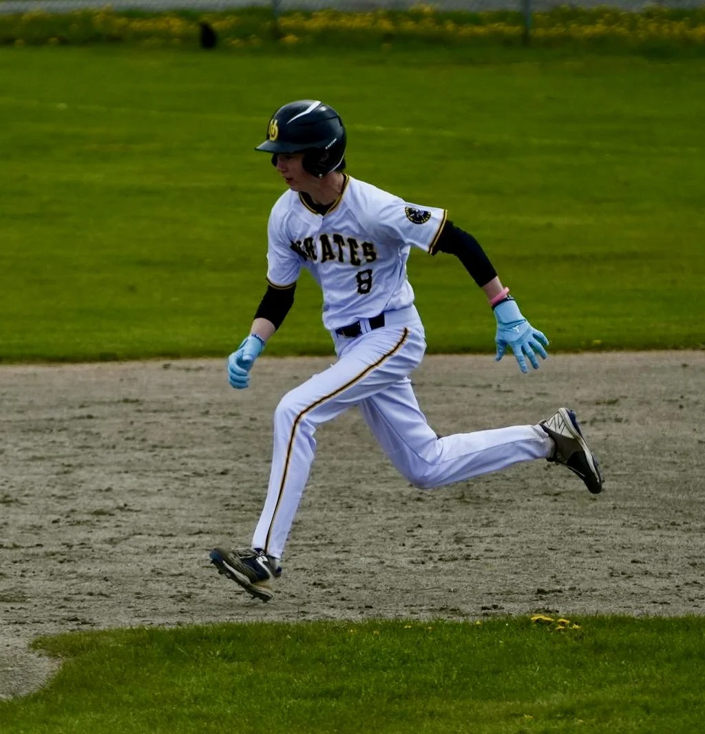 Noah Saunders - Run.jpeg