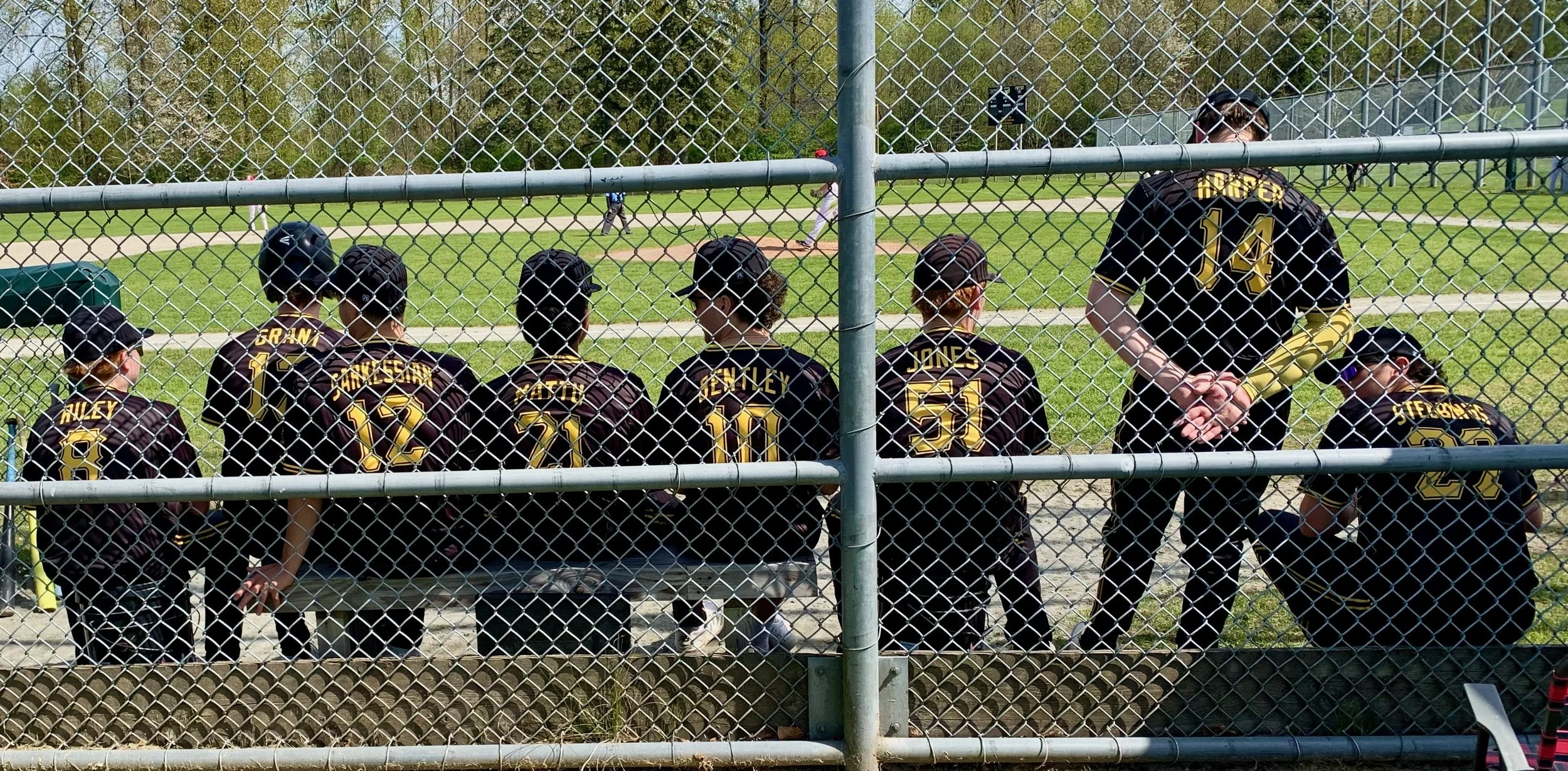 Jack, Connal, Matthew, Calvin, Tevin, Liam, Payton, Lucas - Bench.jpeg