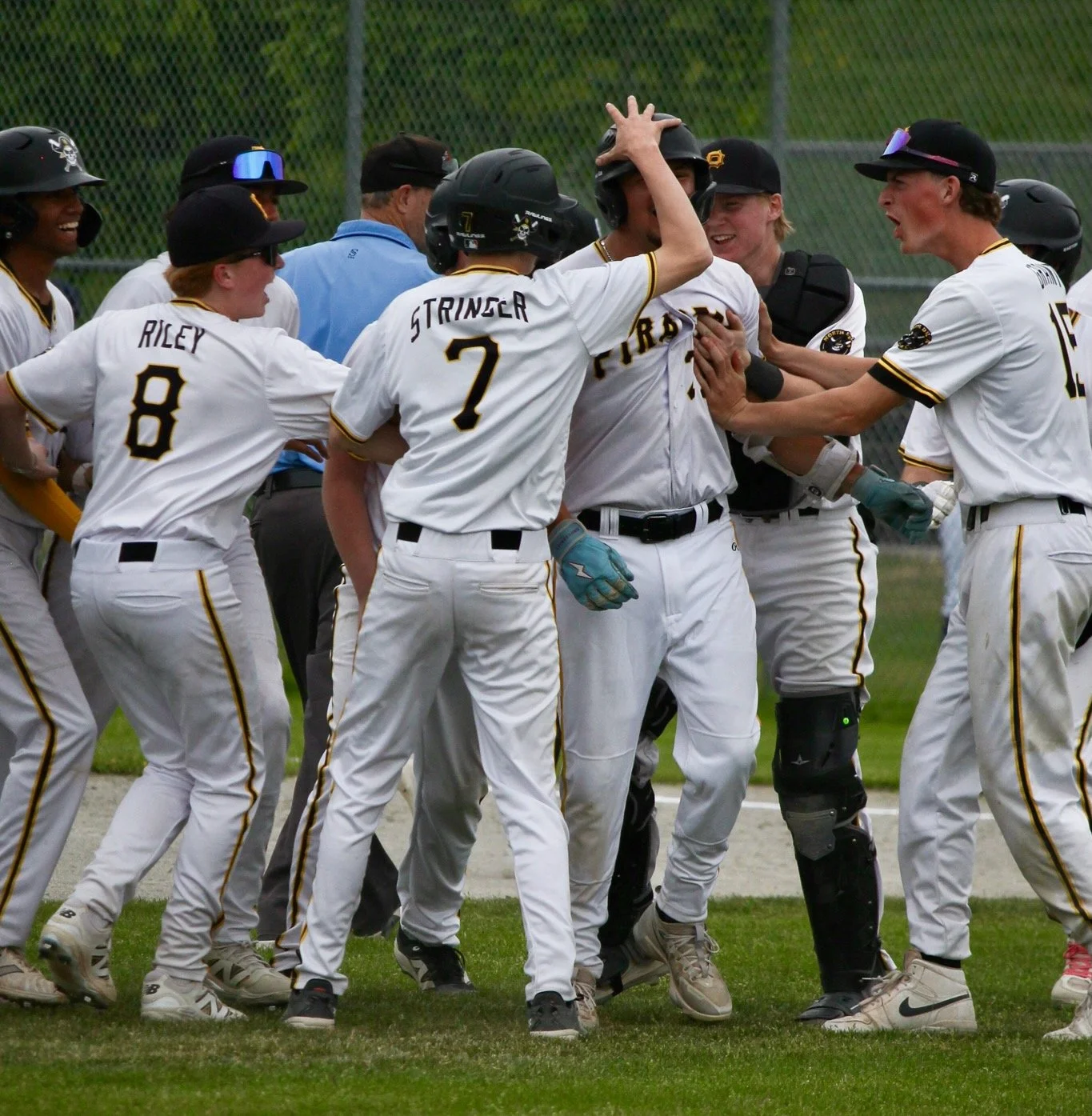 Paul, Jack, Connal, Lucas, Elias, Team - Celebrate.jpeg