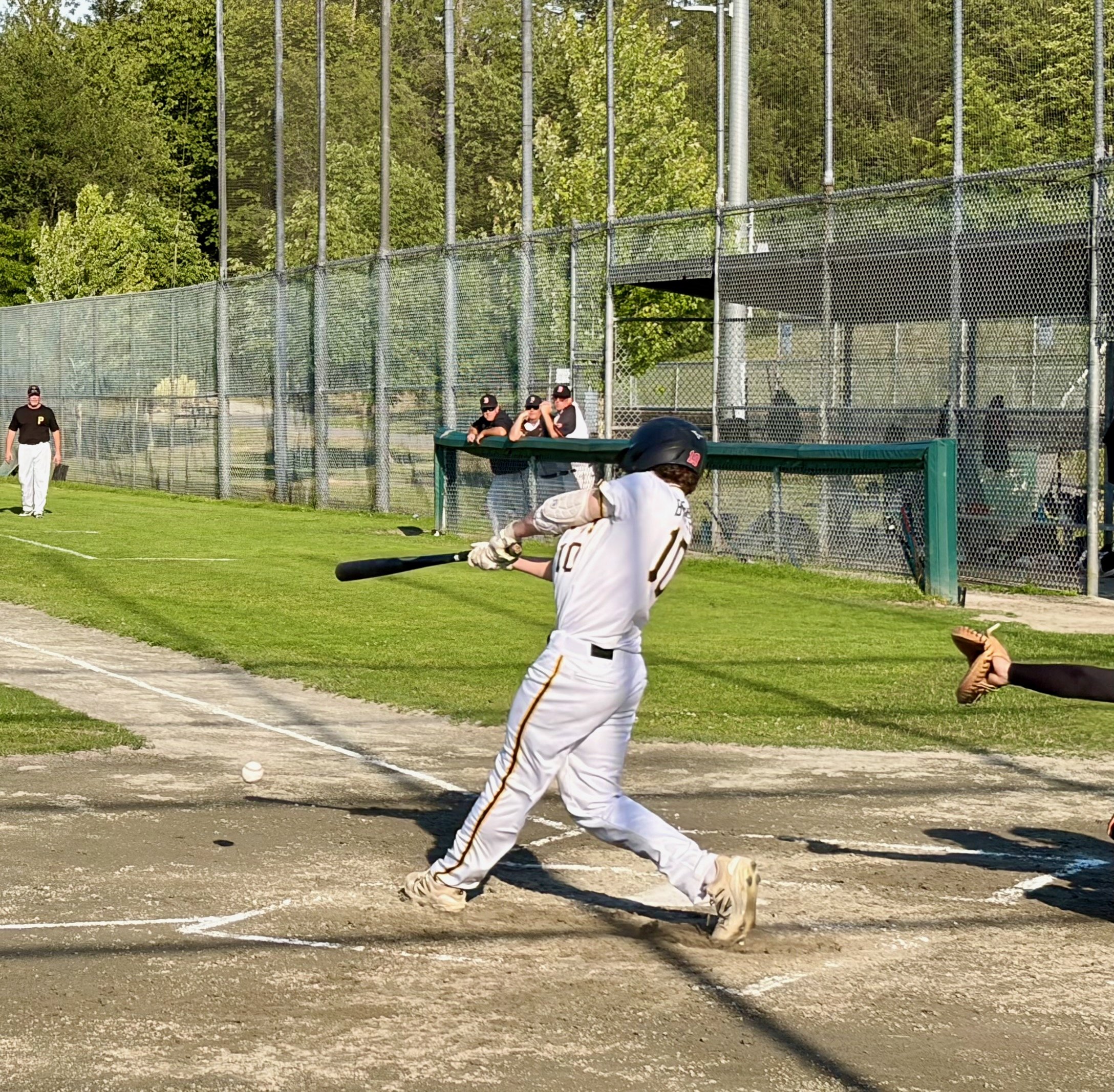 Tevin - Hit.jpeg