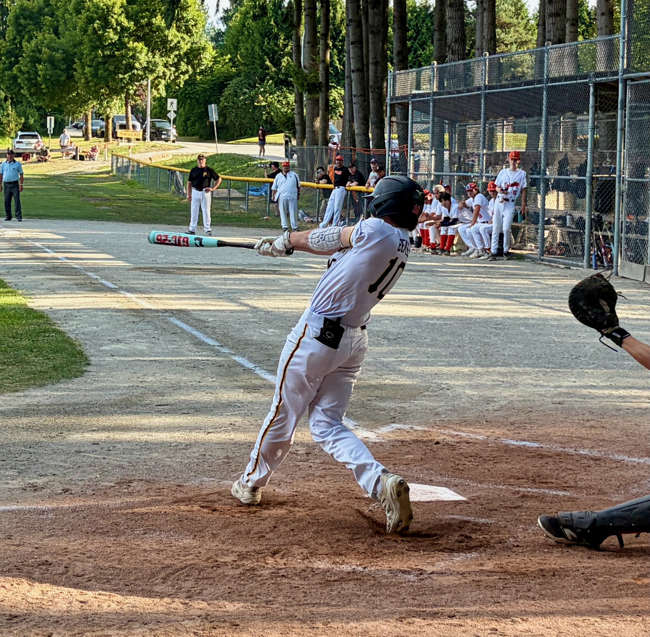 Tevin - Hit.jpeg
