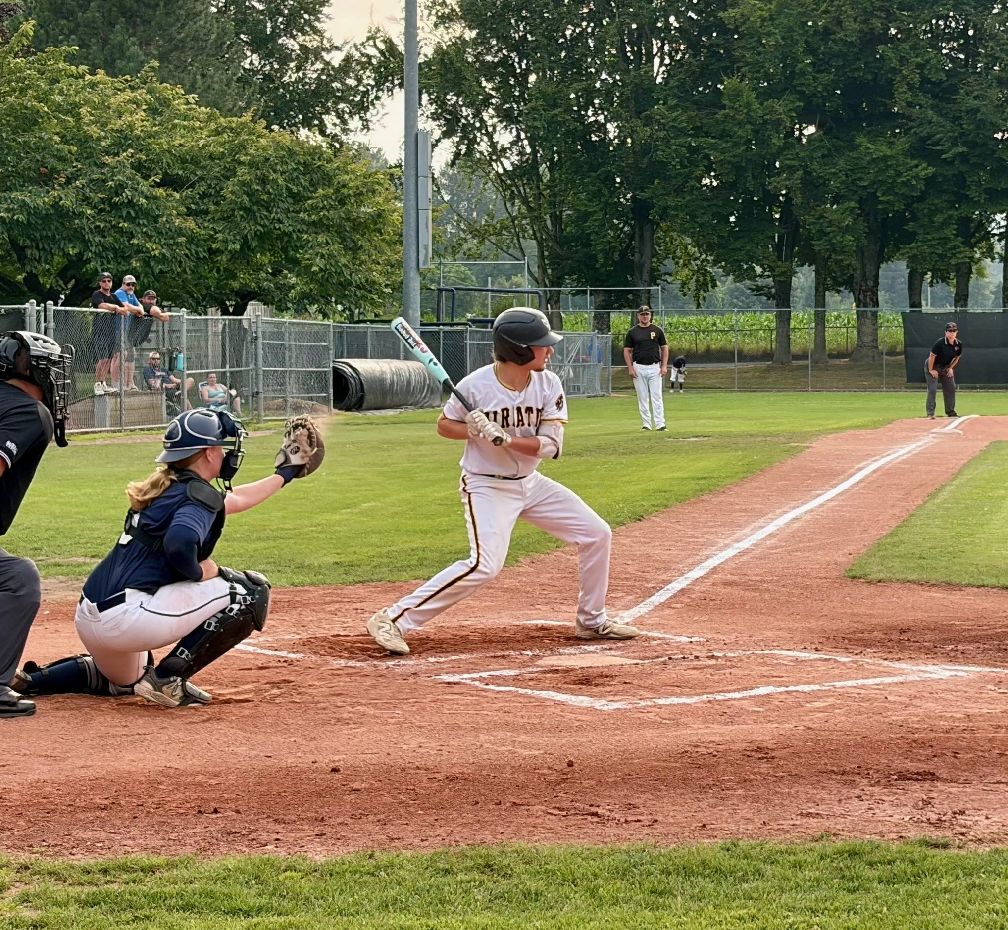 Tevin - Hit.jpeg