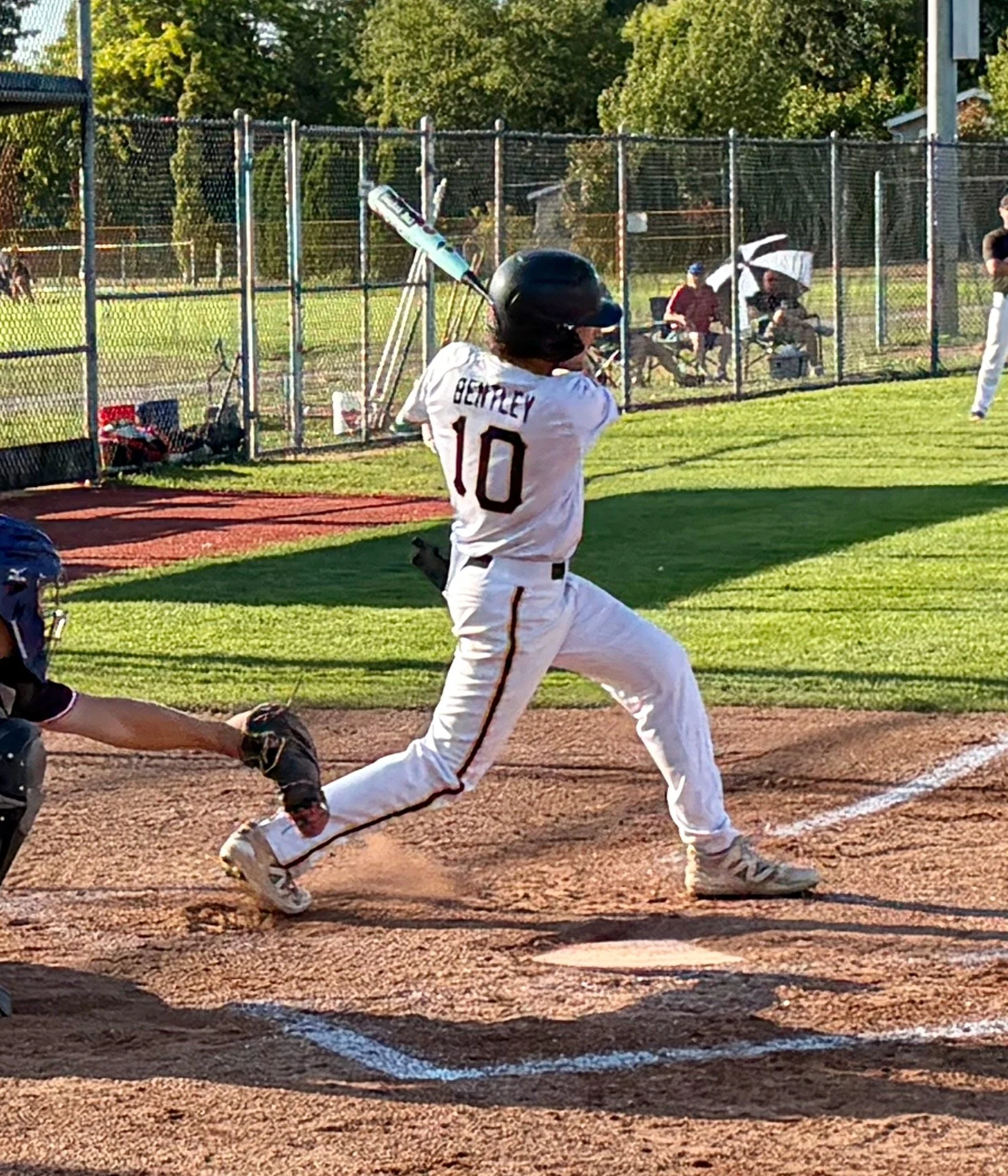 Tevin - Hit.jpeg