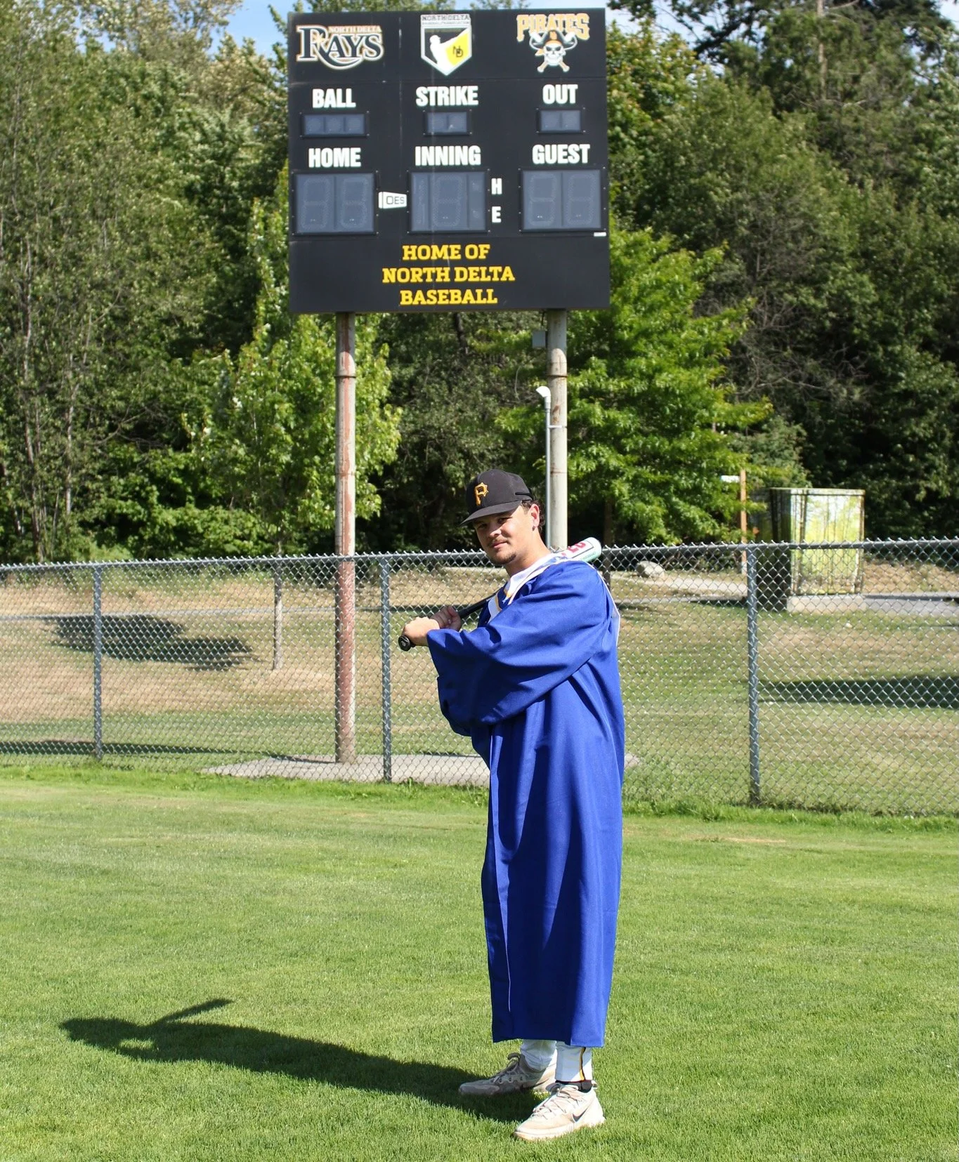 Grad - Lucas.jpeg