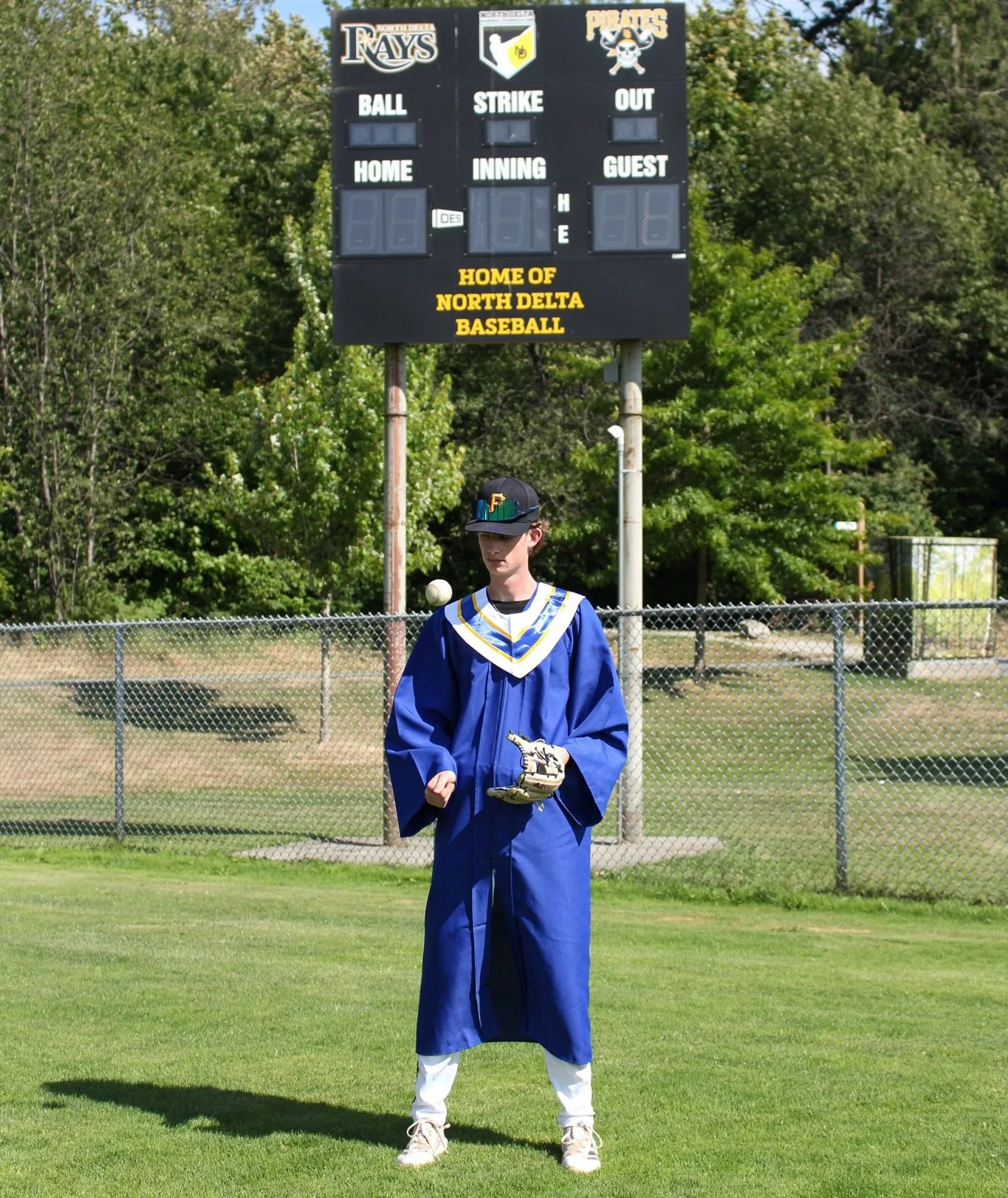 Grad - Noah.jpeg