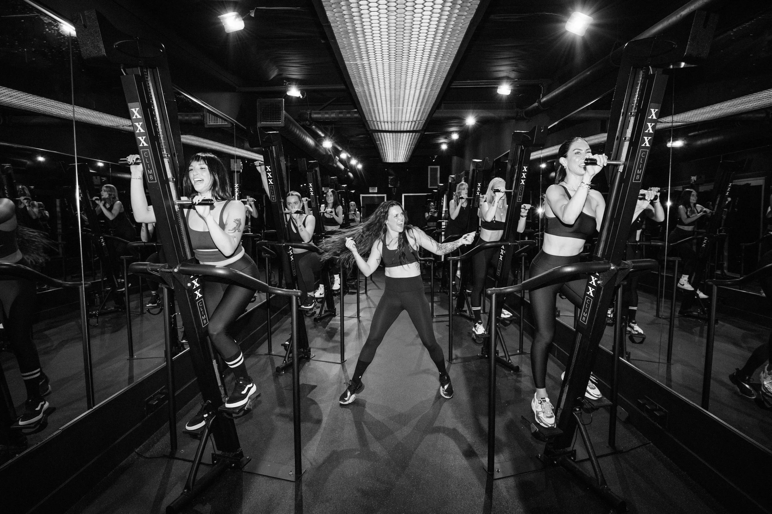 TrimFitness_2422-BW-45-Final.jpg
