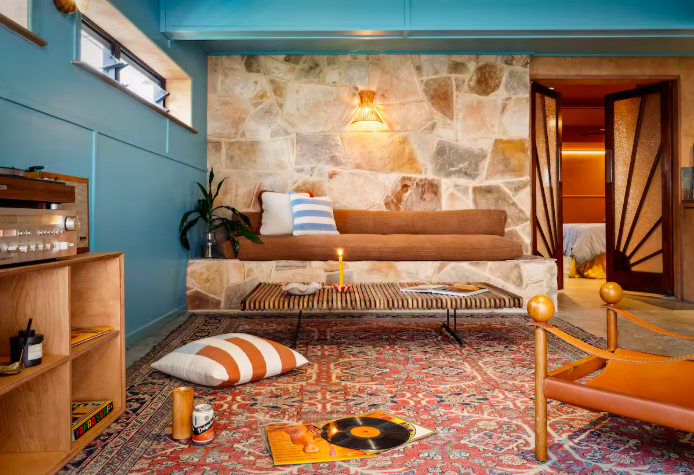 Assemble Electrical work at Sundowner Airbnb Yamba