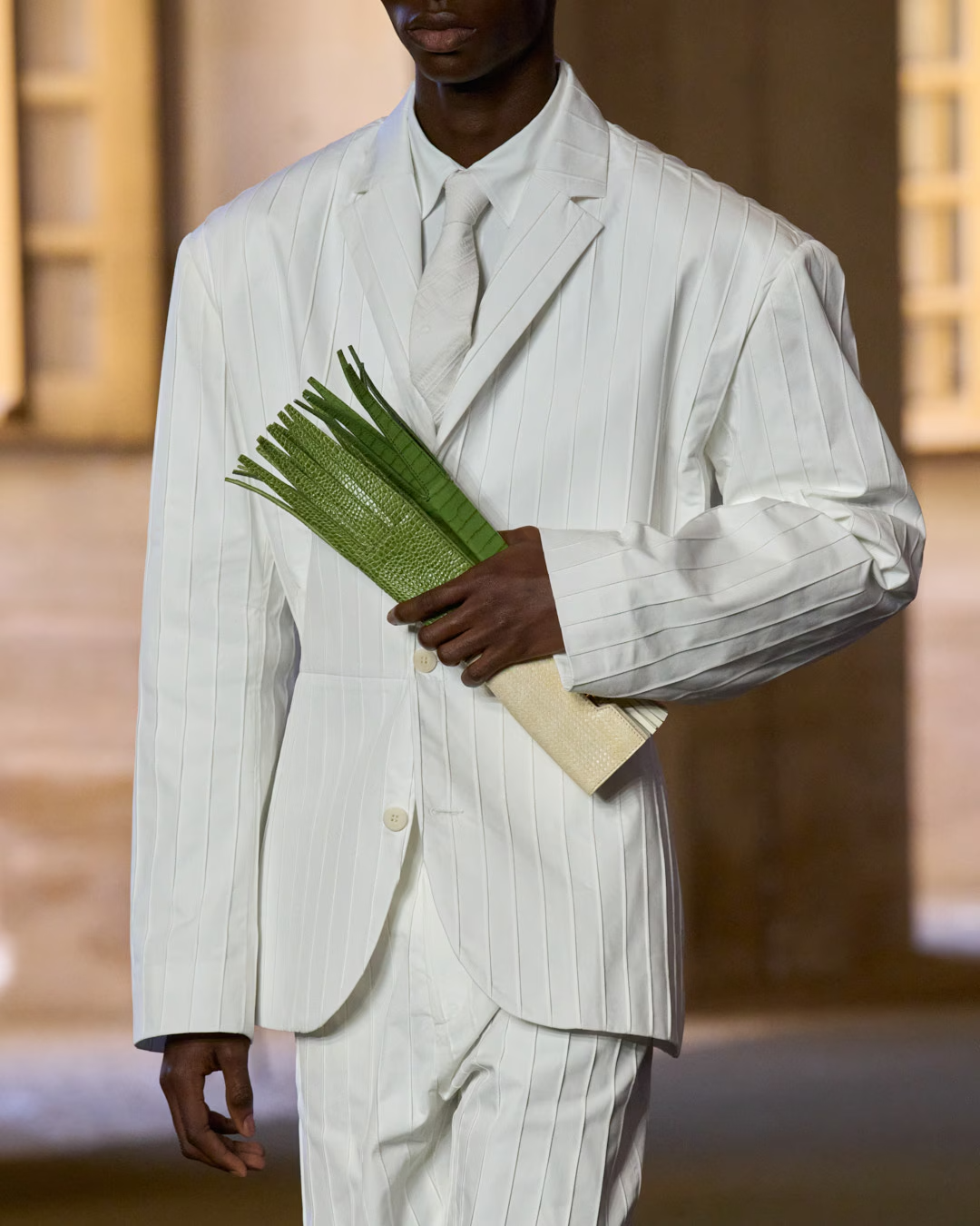 0-JACQUEMUS_LEPAYSAN_LEEK-1.png