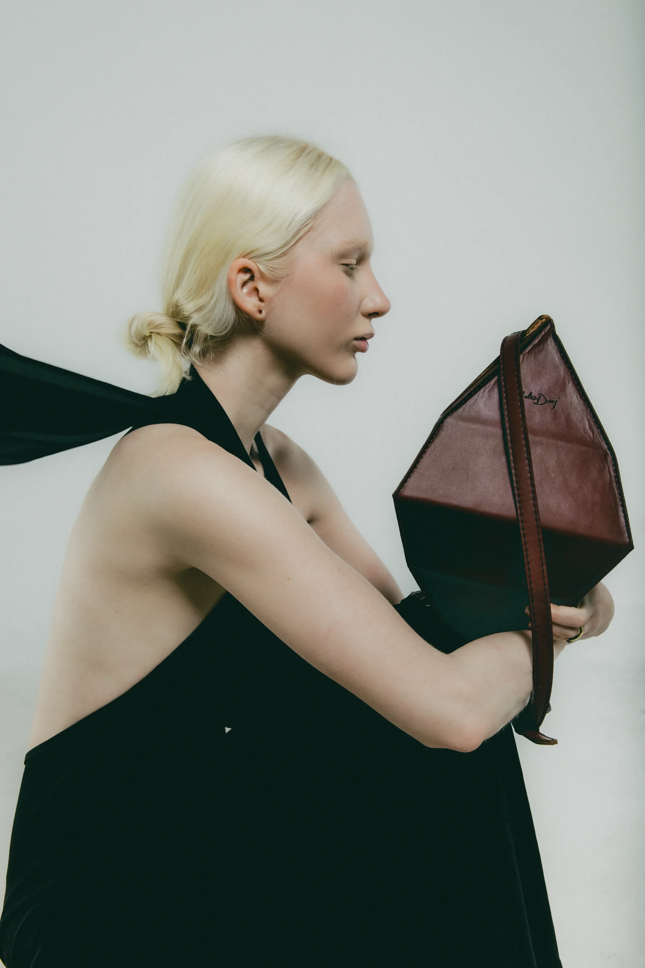 Quiet luxury editorial aesthetic featuring a model studio work. High fashion photography by SVS® Sibeli Velázquez. Photographer based in Mexico City, CDMX.