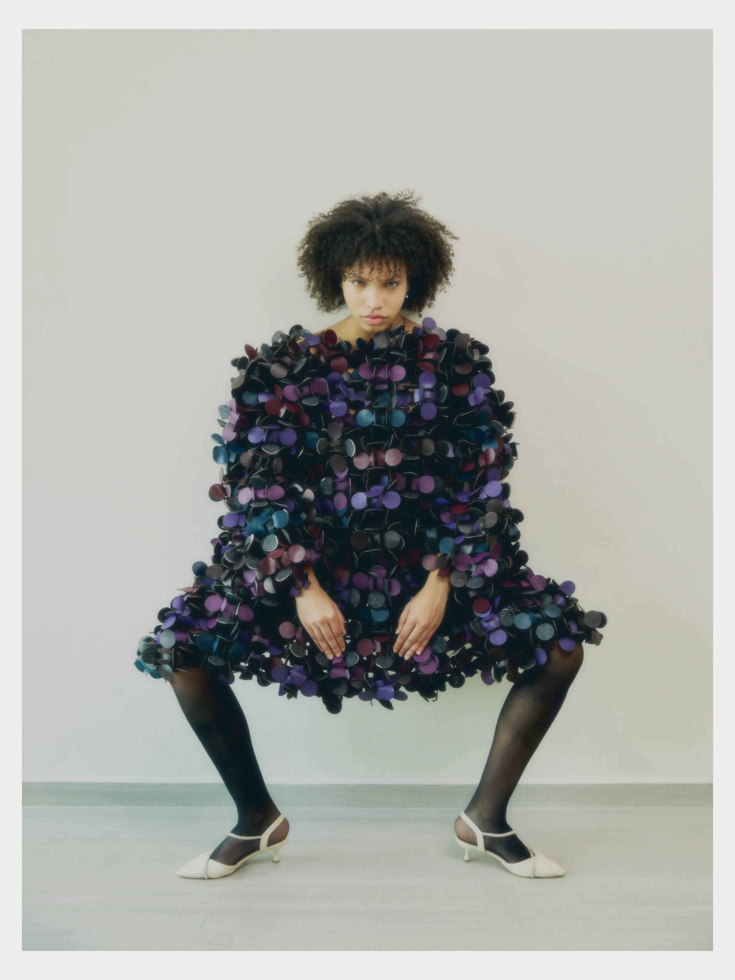 Quiet luxury editorial aesthetic featuring a model studio work. High fashion photography by SVS® Sibeli Velázquez. Photographer based in Mexico City, CDMX.