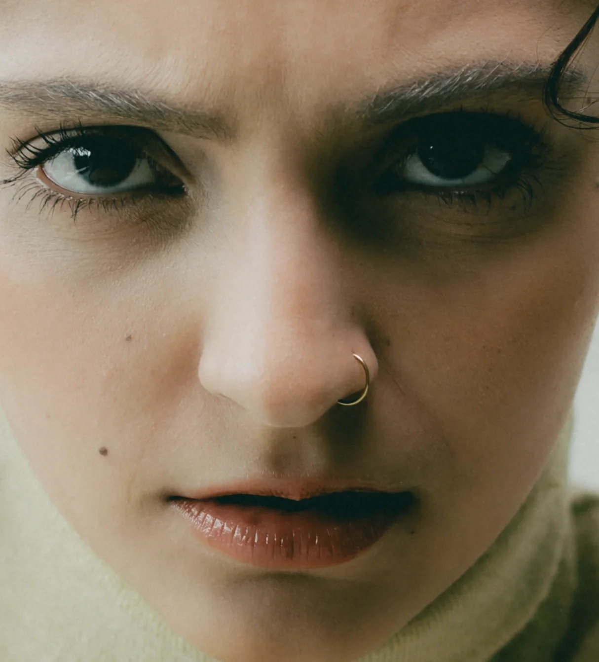 Quiet luxury editorial aesthetic featuring a model studio work. High fashion photography by SVS® Sibeli Velázquez. Photographer based in Mexico City, CDMX.