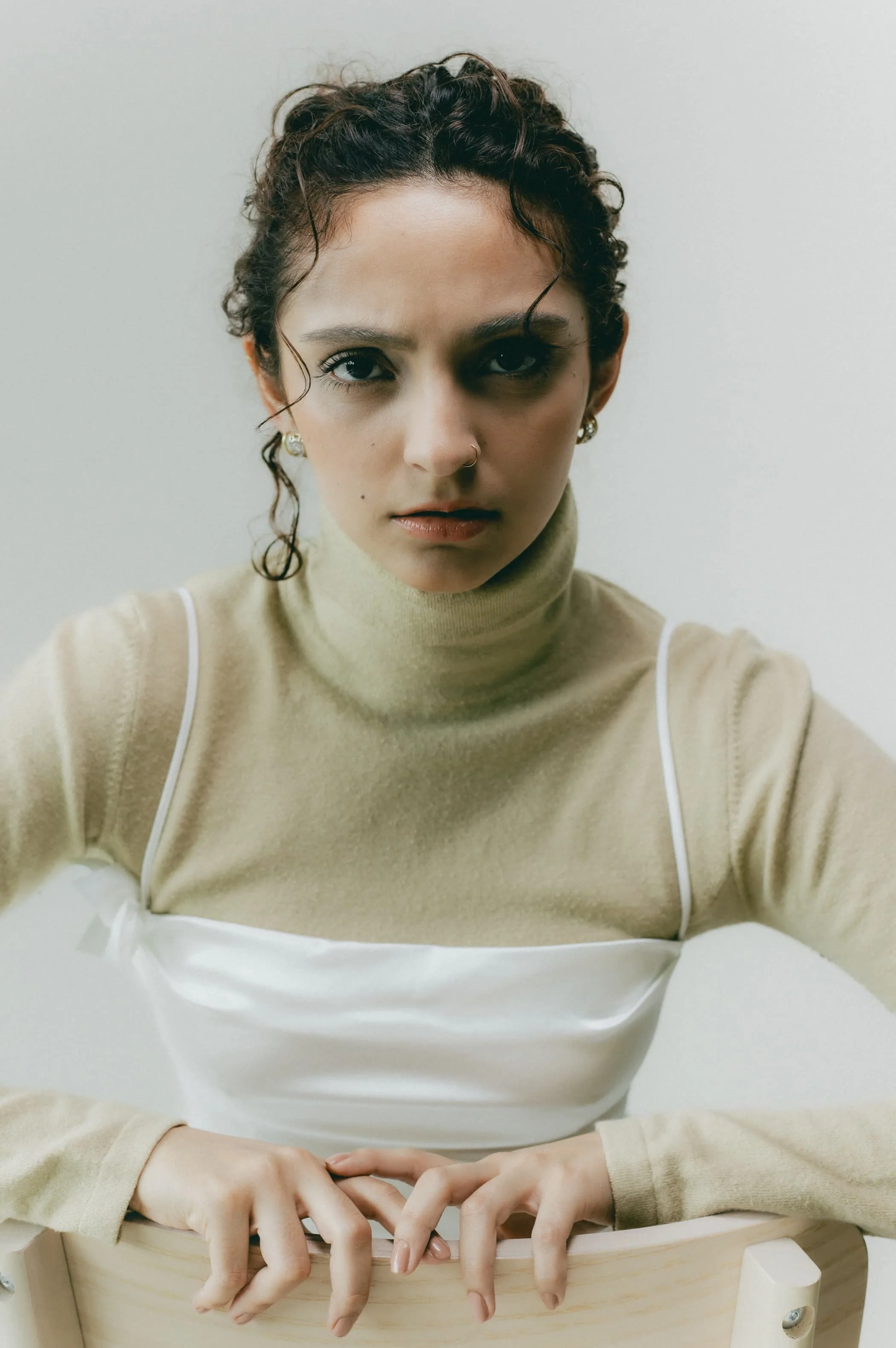 Quiet luxury editorial aesthetic featuring a model studio work. High fashion photography by SVS® Sibeli Velázquez. Photographer based in Mexico City, CDMX.